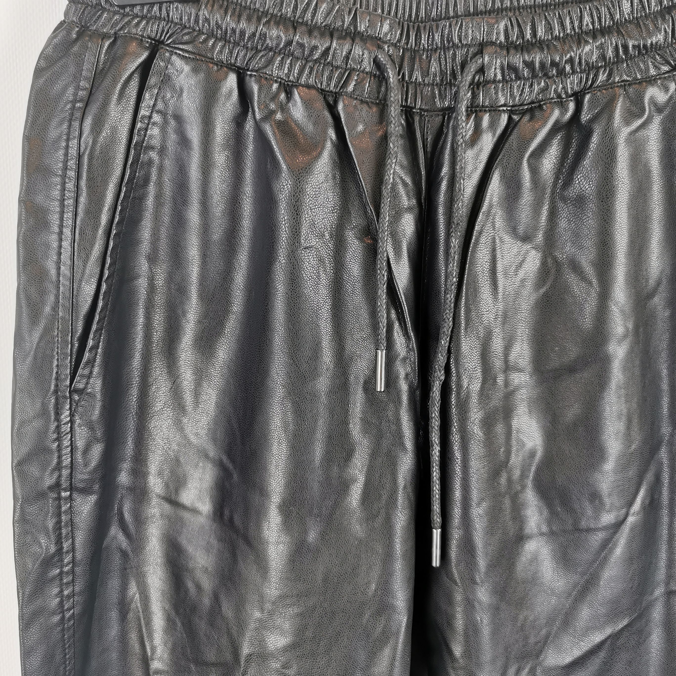 Voir photo 3 de Pantalon ZARA TXS Pantalon ZARA TXS Bon état reconditionné photo 3