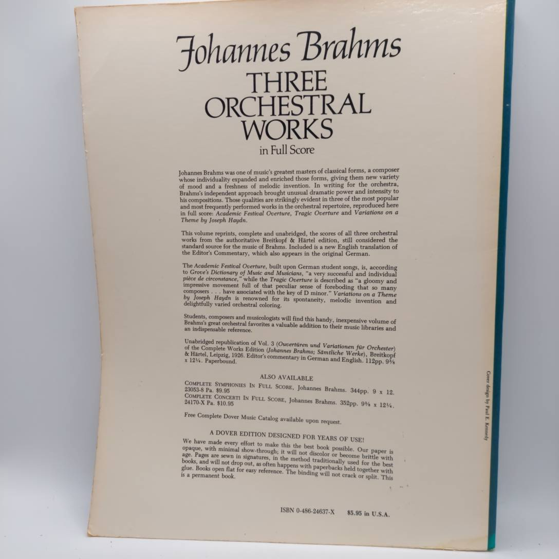 Voir photo 2 de Partition – Johannes Brahms / Joseph Haydn. 1984. Editions Dover Publications. En anglais. 100 pages Partition – Johannes Brahms / Joseph Haydn. 1984. Editions Dover Publications. En anglais. 100 pages Bon état reconditionné photo 2