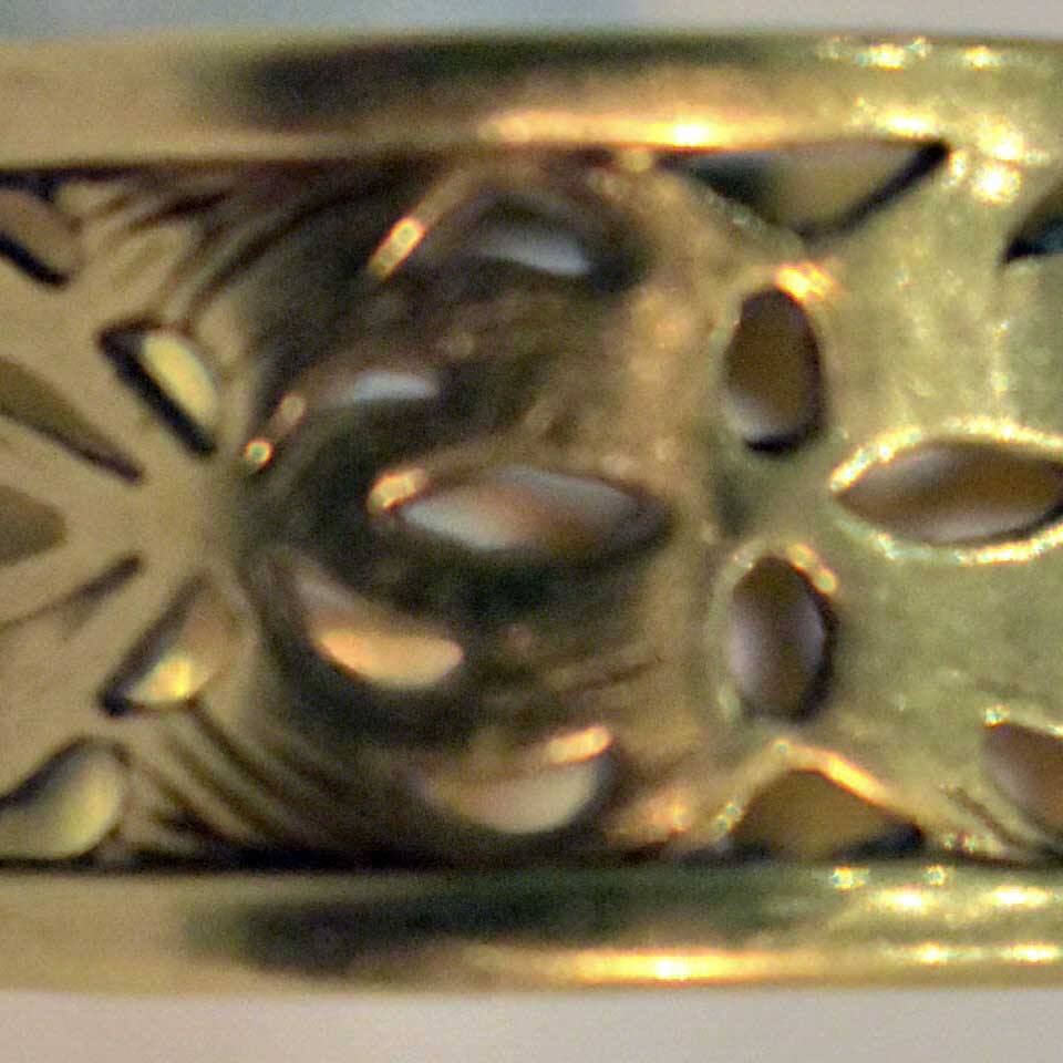 Voir photo 10 de Parure Collier & Bague - Métal Doré Parure Collier & Bague - Métal Doré Bon état reconditionné photo 10