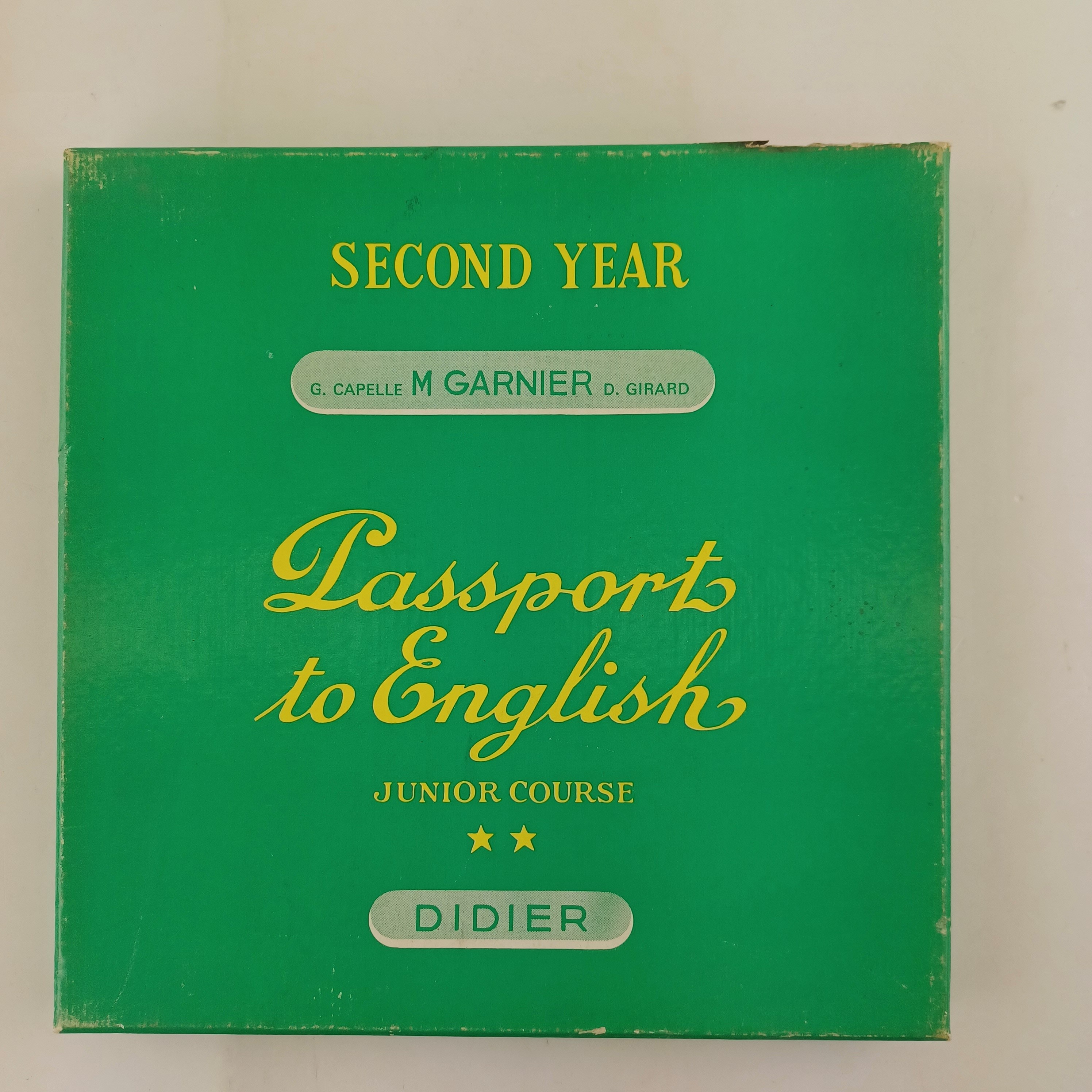 Voir photo 3 de Passports to English Junior course tome 2 Second year Didier 5 vinyles de 33t Passports to English Junior course tome 2 Second year Didier 5 vinyles de 33t Très bon état reconditionné photo 3