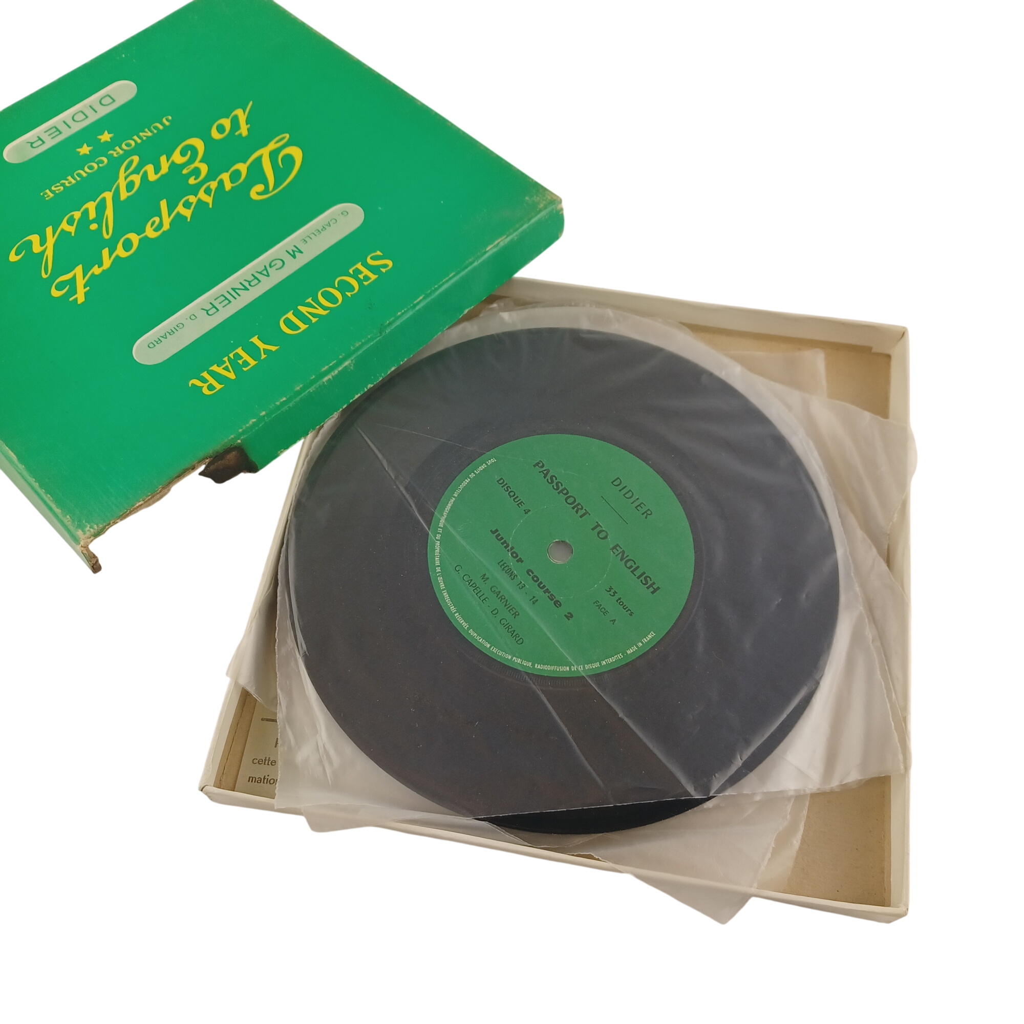 Acheter Passports to English Junior course tome 2 Second year Didier 5 vinyles de 33t Très bon état - 10,00 € Passports to English Junior course tome 2 Second year Didier 5 vinyles de 33t Très bon état reconditionné disponible sur Label Emmaüs