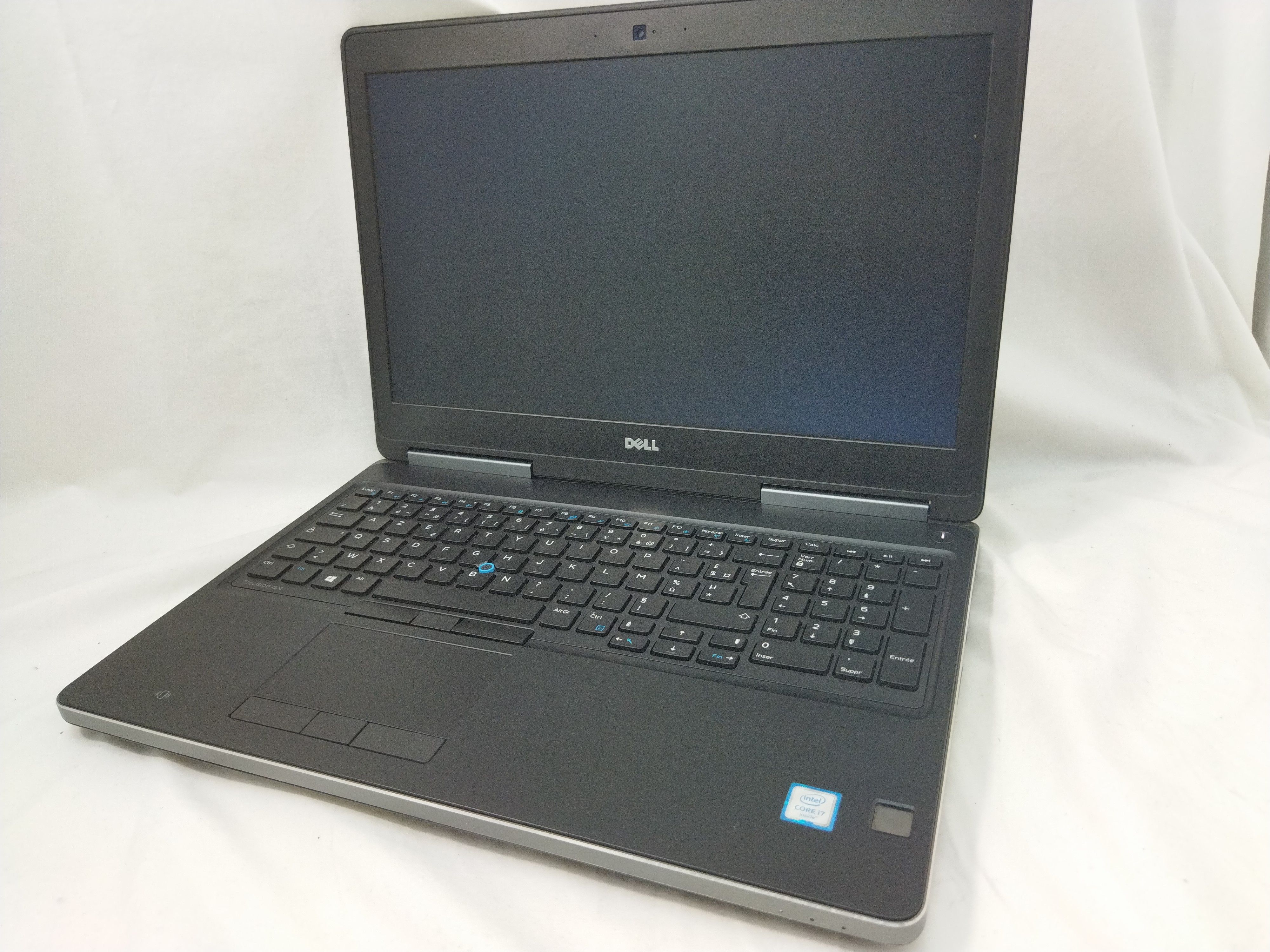 Voir photo 5 de Pc Portable DELL Précision 7520 reconditionné avec 32 Go RAM en très bon état + 2 jeux (Tekken 7 & LEGOSTARWA) installés | Dero Pc Portable DELL Précision 7520 reconditionné avec 32 Go RAM en très bon état + 2 jeux (Tekken 7 & LEGOSTARWA) installés Très bon état reconditionné photo 5 | Dero
