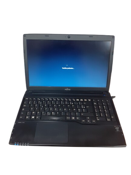 Acheter Pc Portable Fujitsu LifeBook A544 I3-4000M SSD 240 Go Bon état - 150,00 € | Dero Pc Portable Fujitsu LifeBook A544 I3-4000M SSD 240 Go Bon état reconditionné disponible sur Label Emmaüs | Dero