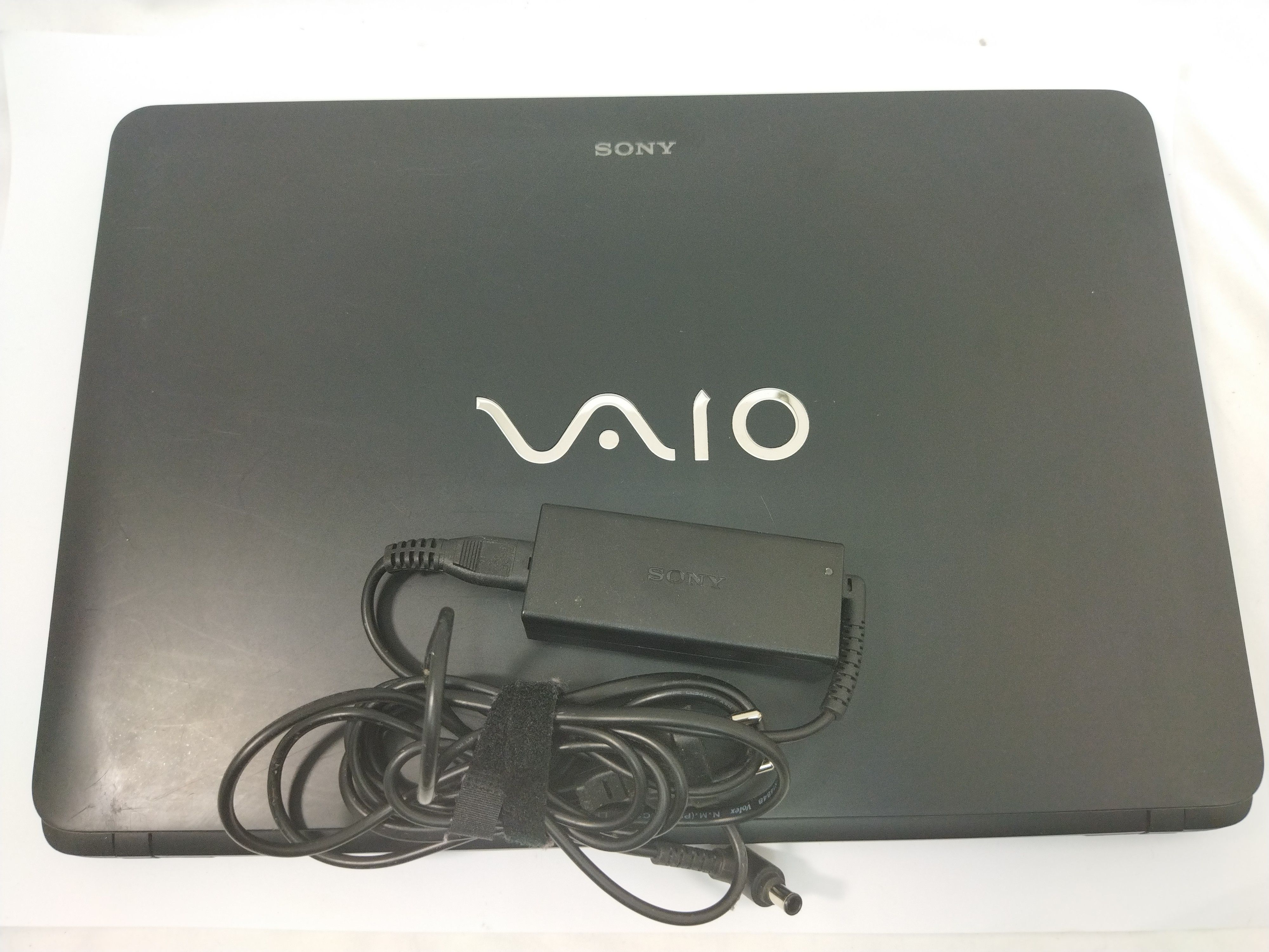 Voir photo 3 de Pc Portable Sony Vaio Reconditionné en très bon état sous OS Open source Linux Mint 22.3 Pc Portable Sony Vaio Reconditionné en très bon état sous OS Open source Linux Mint 22.3 Très bon état reconditionné photo 3