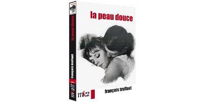 PEAU DOUCE-BILINGUE État correct reconditionné disponible sur Fnac