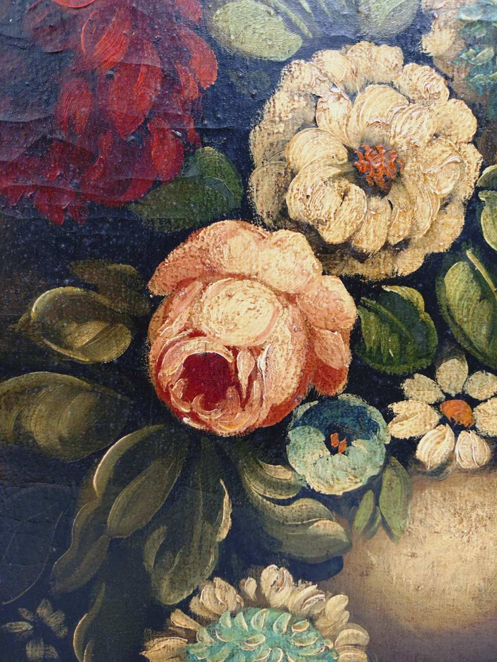 Voir photo 11 de Peinture florale, originale décorative vintage, huile sur toile, cadre en bois doré -Bouquet de fleurs signé, W. Pierry. Mi-XXᵉ Peinture florale, originale décorative vintage, huile sur toile, cadre en bois doré -Bouquet de fleurs signé, W. Pierry. Mi-XXᵉ Bon état reconditionné photo 11
