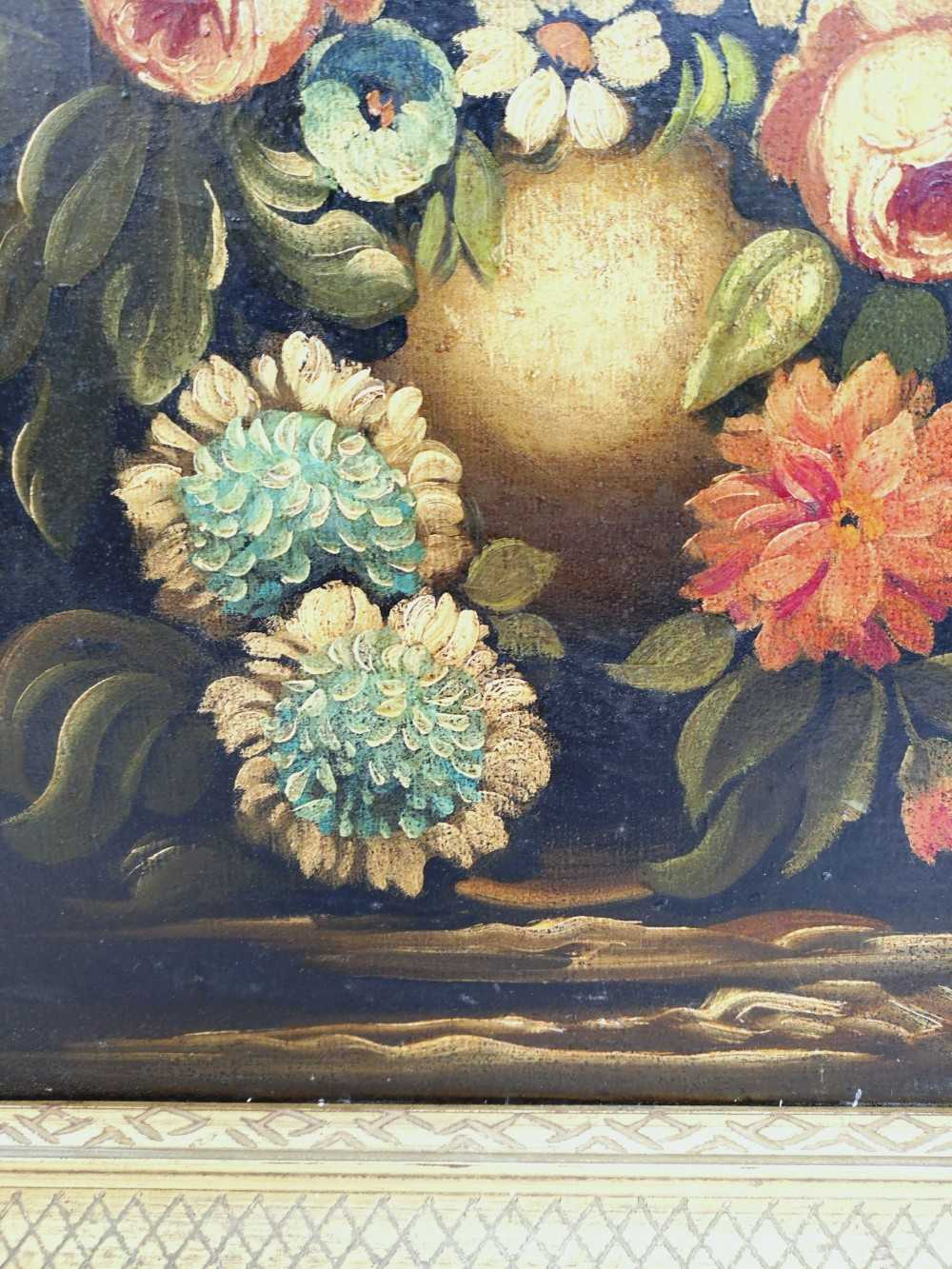 Voir photo 9 de Peinture florale, originale décorative vintage, huile sur toile, cadre en bois doré -Bouquet de fleurs signé, W. Pierry. Mi-XXᵉ Peinture florale, originale décorative vintage, huile sur toile, cadre en bois doré -Bouquet de fleurs signé, W. Pierry. Mi-XXᵉ Bon état reconditionné photo 9