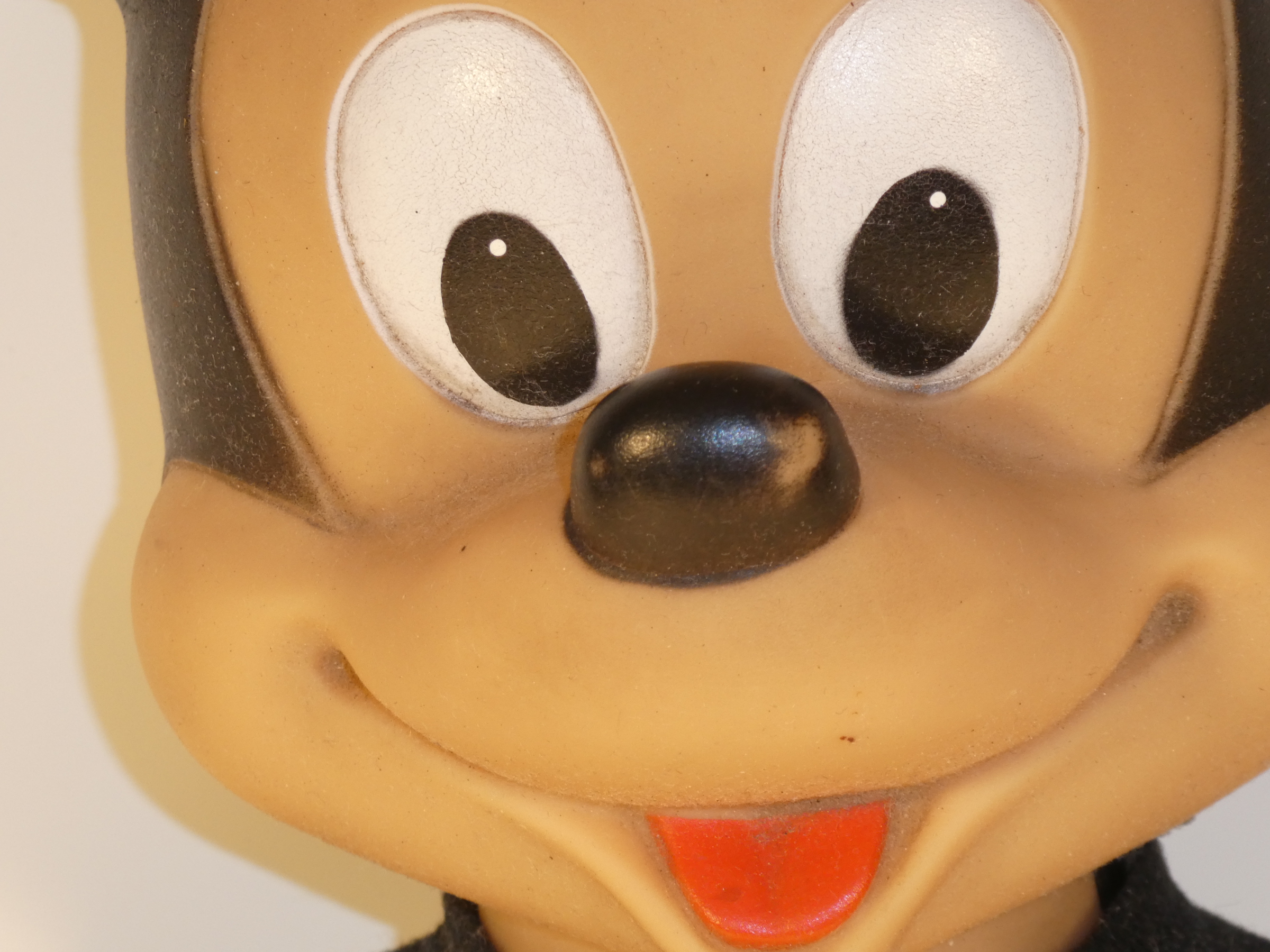 Voir photo 3 de Peluche Mickey - Disney Peluche Mickey - Disney État correct reconditionné photo 3