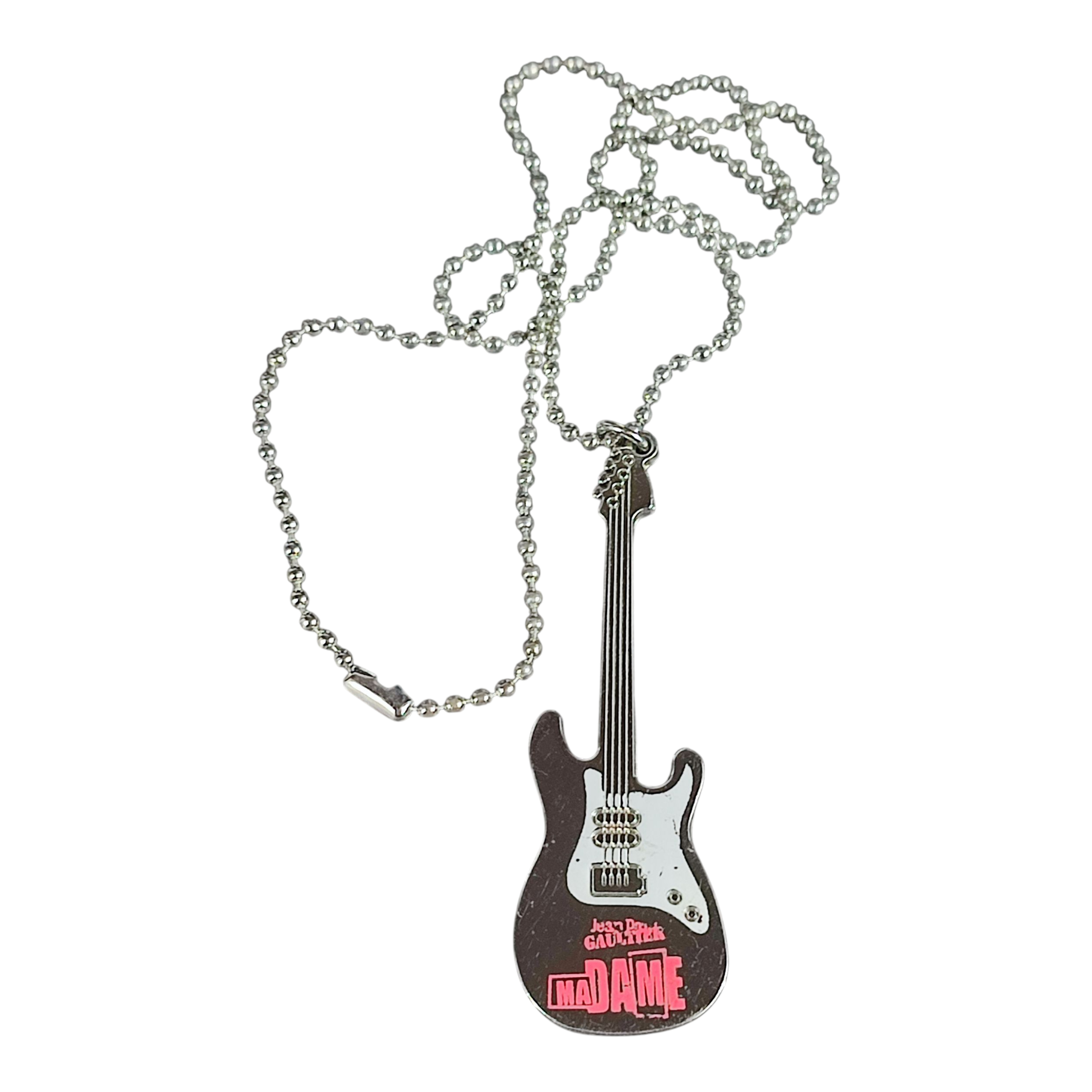Voir photo 2 de Pendentif "Guitare" parfum Madame de Jean-Paul GAULTIER Pendentif "Guitare" parfum Madame de Jean-Paul GAULTIER Bon état reconditionné photo 2