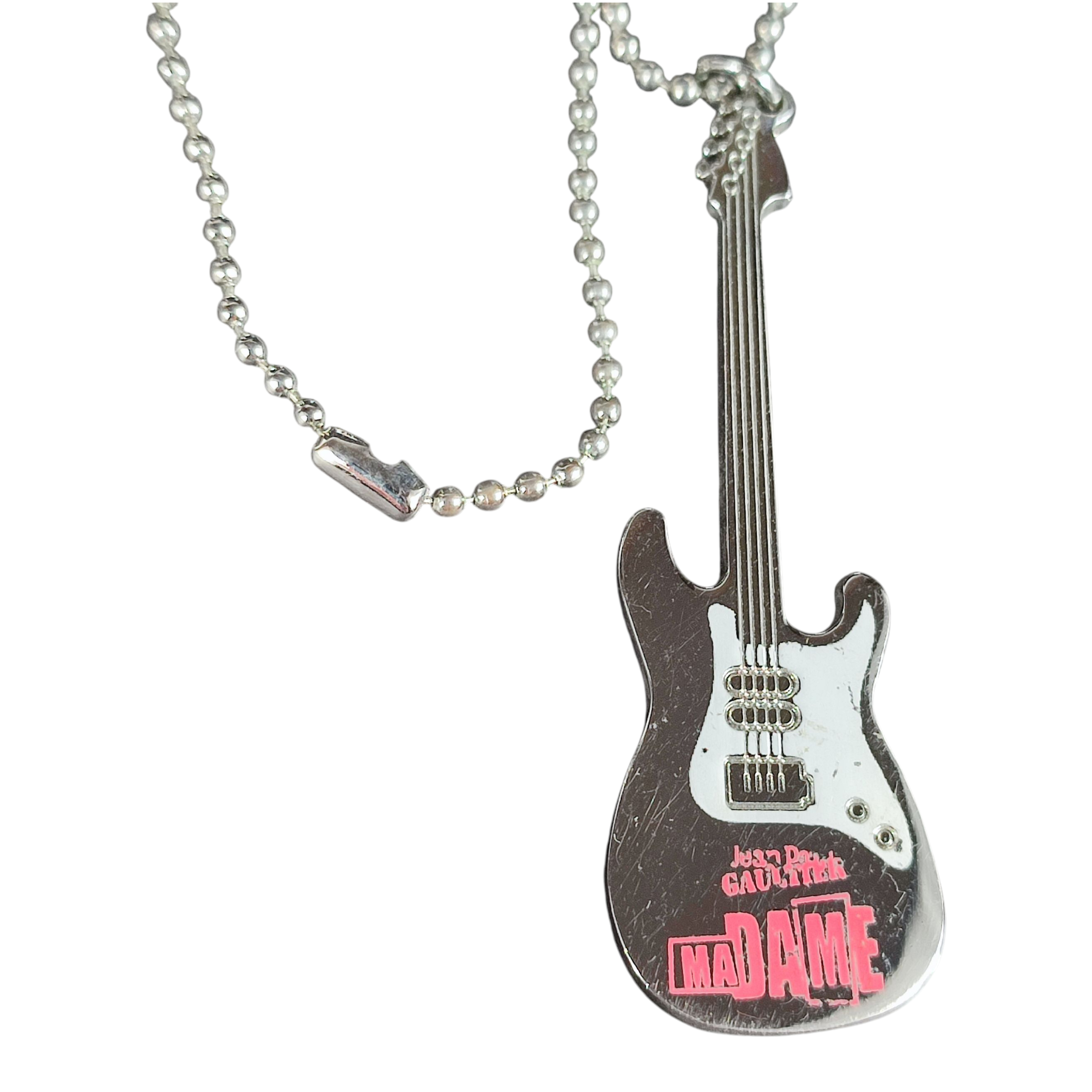 Voir photo 3 de Pendentif "Guitare" parfum Madame de Jean-Paul GAULTIER Pendentif "Guitare" parfum Madame de Jean-Paul GAULTIER Bon état reconditionné photo 3