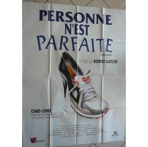 Personnes N'est parfaite AFFICHE CINEMA ORIGINALE État correct N/A reconditionné disponible sur Fnac