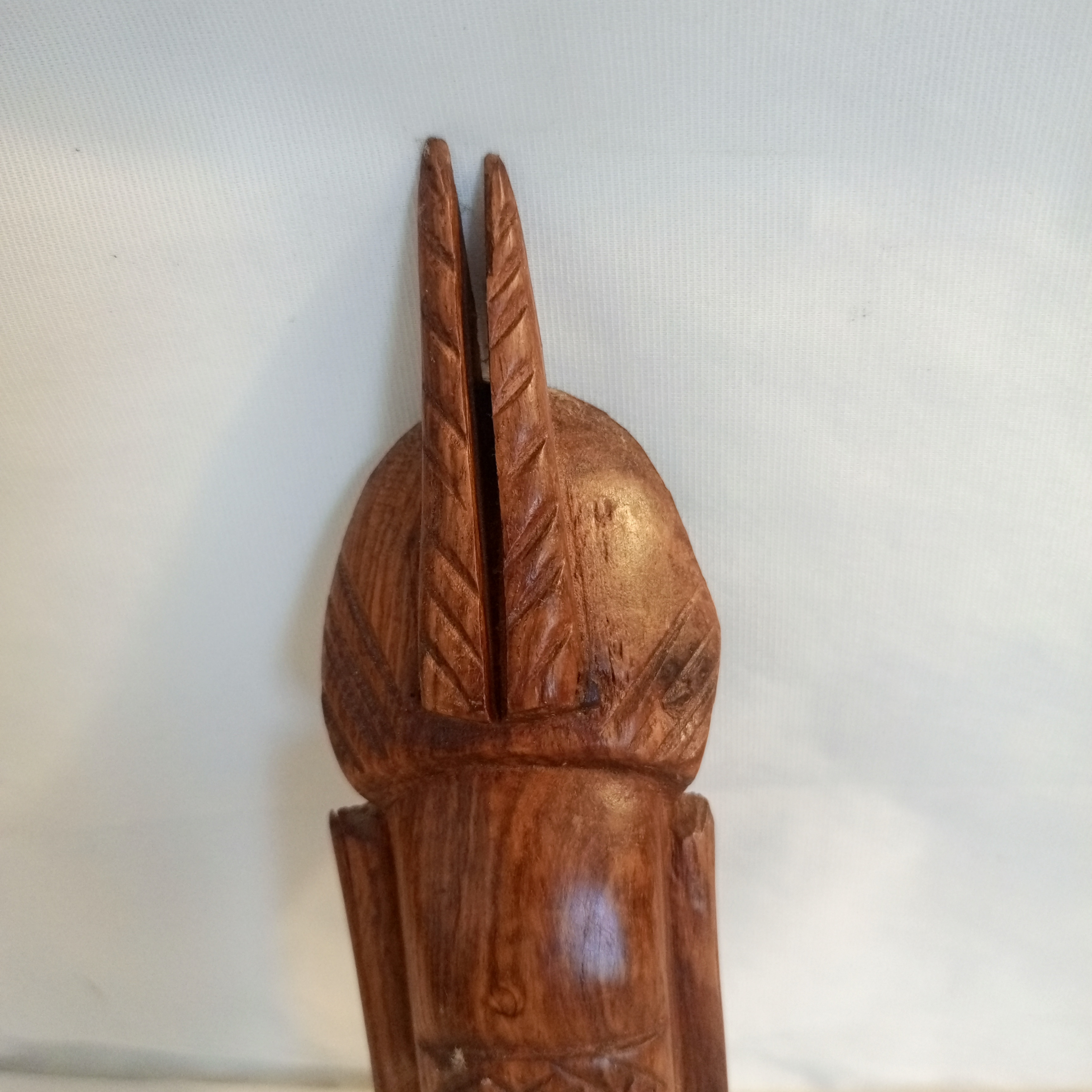 Voir photo 3 de Petit Masque africain en bois Petit Masque africain en bois État correct reconditionné photo 3