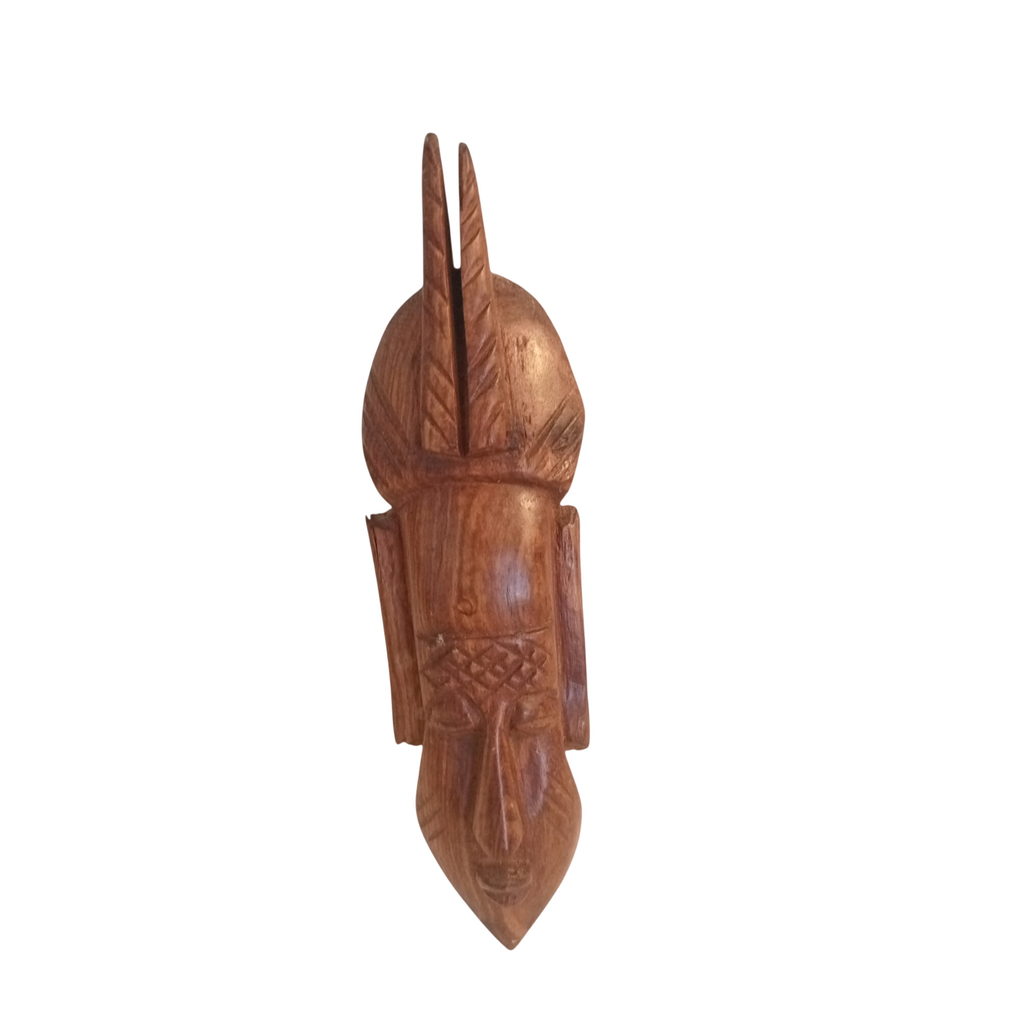 Acheter Petit Masque africain en bois État correct - 10,00 € Petit Masque africain en bois État correct reconditionné disponible sur Label Emmaüs