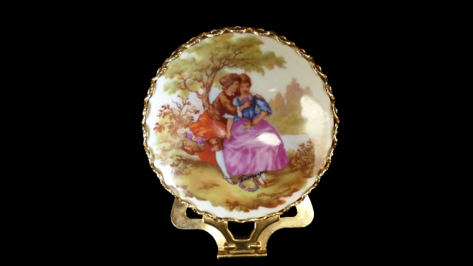 Voir photo 2 de Petit miroir de poche avec dos en porcelaine - Fragonard Petit miroir de poche avec dos en porcelaine - Fragonard Bon état reconditionné photo 2