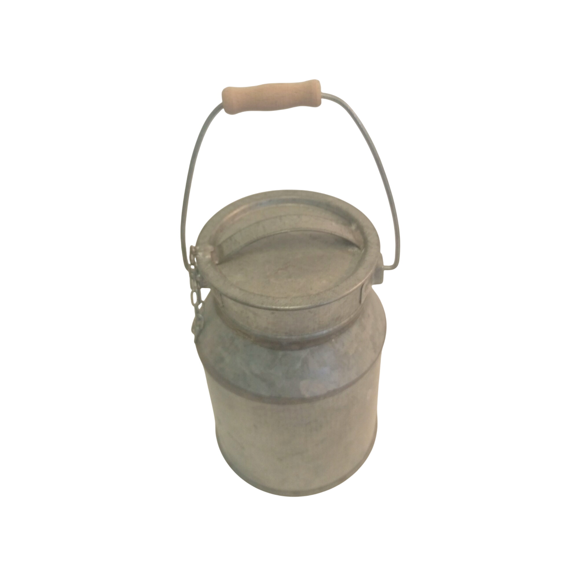 Acheter Petit pot en zinc État correct - 10,00 € Petit pot en zinc État correct reconditionné disponible sur Label Emmaüs