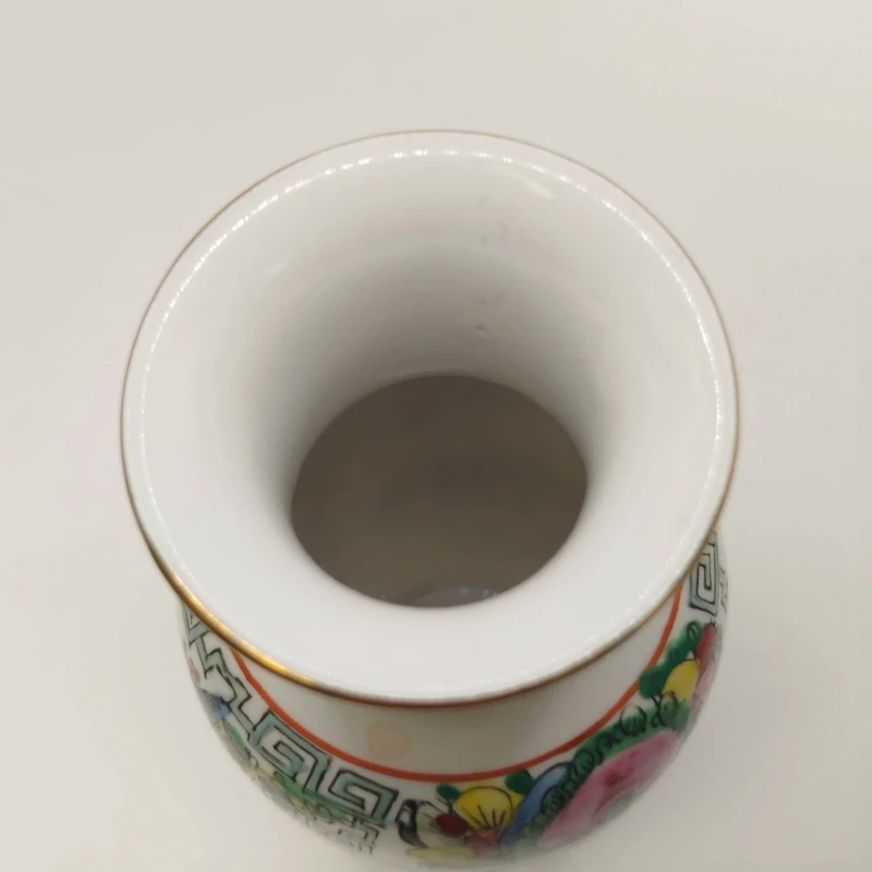 Voir photo 8 de Petit vase chinois porcelaine décor asiatique polychrome famille rose 16 cm Petit vase chinois porcelaine décor asiatique polychrome famille rose 16 cm reconditionné photo 8