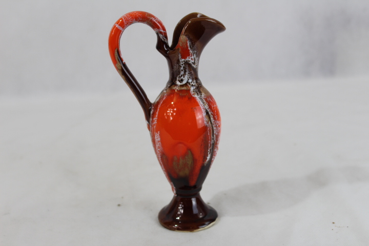 Voir photo 2 de Petit vase style Vallauris en céramique Petit vase style Vallauris en céramique Très bon état reconditionné photo 2