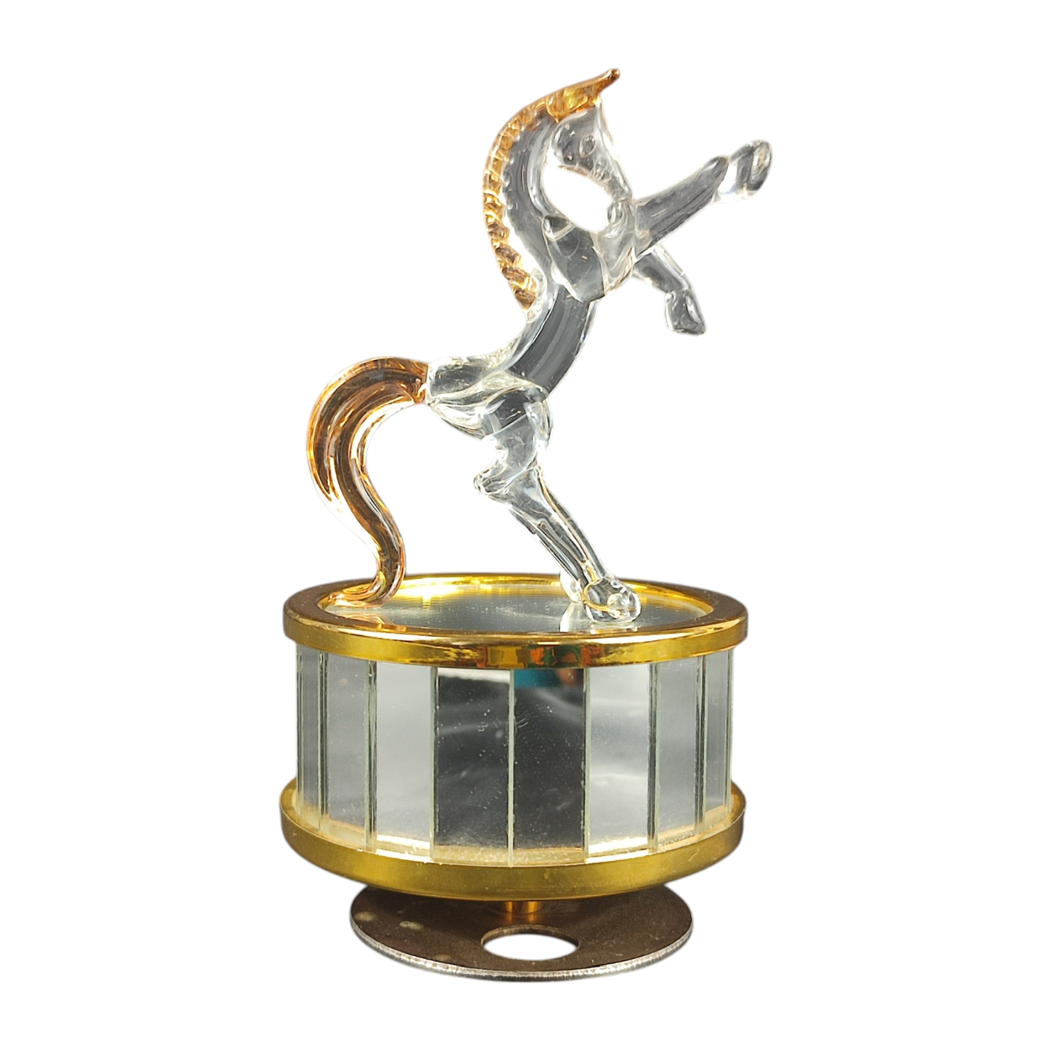 Voir photo 2 de Petite boîte à musique vintage – Sculpture de cheval cambré en verre – Support en métal doré et miroirs – Mélodie « Le Lac des cygnes » Petite boîte à musique vintage – Sculpture de cheval cambré en verre – Support en métal doré et miroirs – Mélodie « Le Lac des cygnes » Bon état reconditionné photo 2