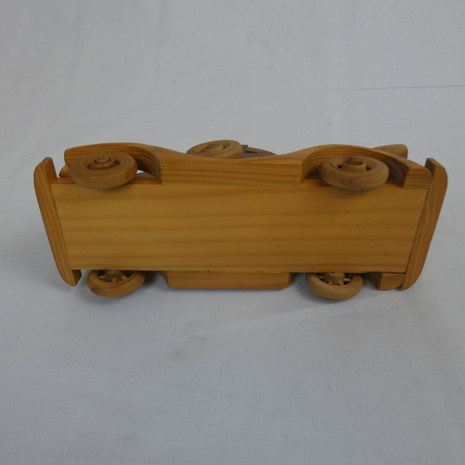 Voir photo 7 de Petite Voiture En Bois Pour Enfant Vintage Petite Voiture En Bois Pour Enfant Vintage Très bon état reconditionné photo 7