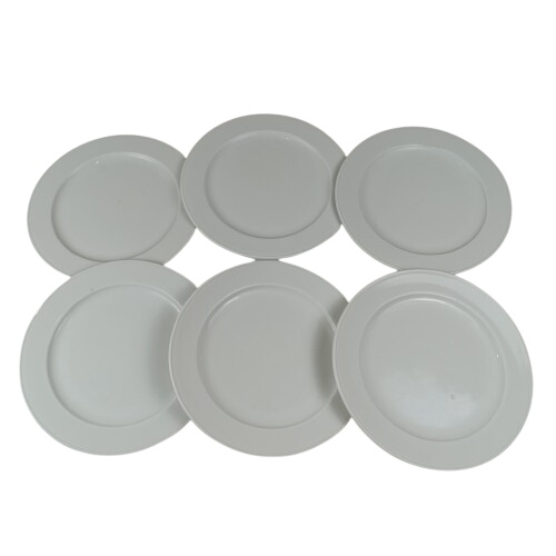 Acheter Petites assiettes en porcelaine de Bavière Très bon état - 10,00 € Petites assiettes en porcelaine de Bavière Très bon état reconditionné disponible sur Label Emmaüs