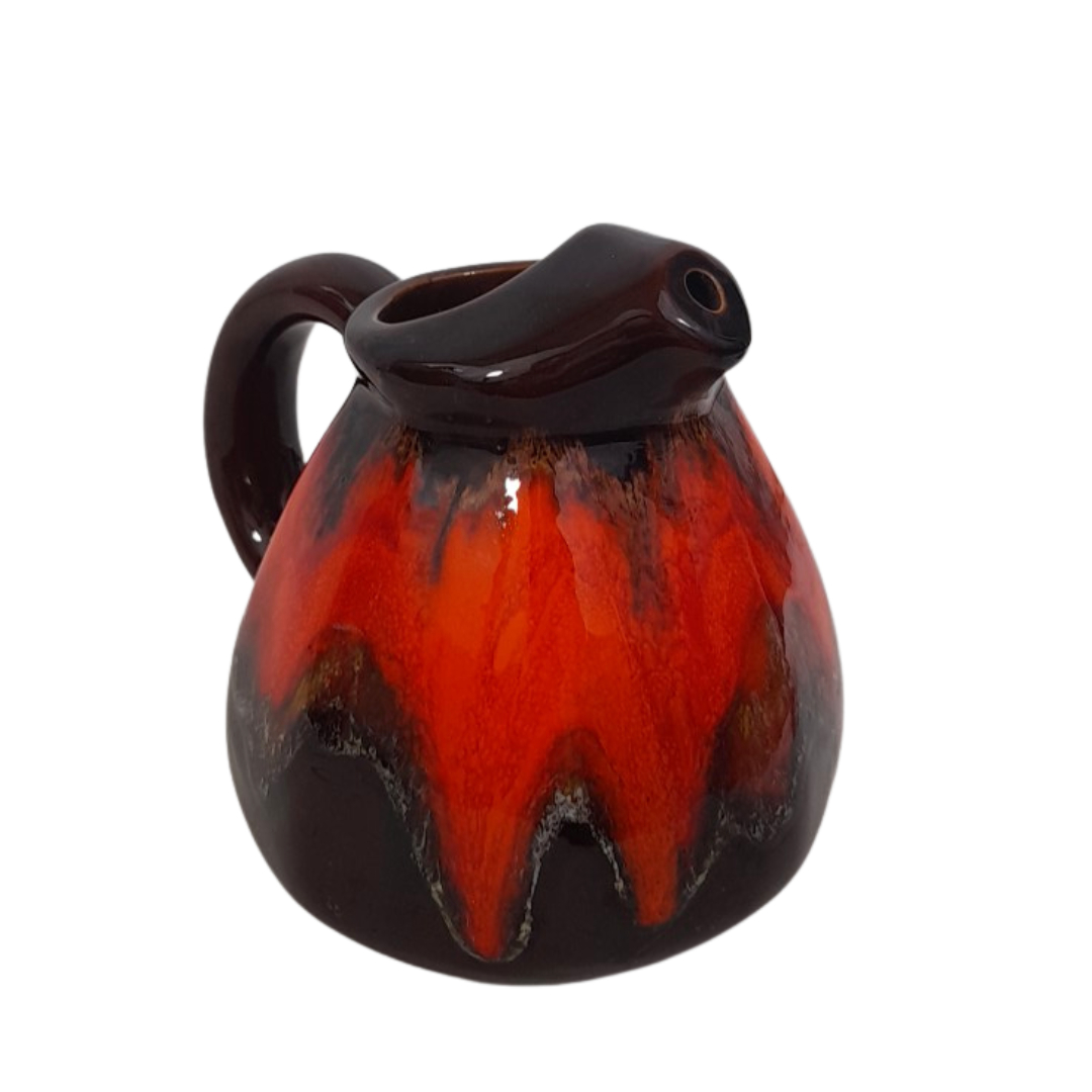 Voir photo 3 de Pichet / Broc vintage en Céramique émaillée "Écume de mer" – Rouge lave et marron Pichet / Broc vintage en Céramique émaillée "Écume de mer" – Rouge lave et marron Très bon état reconditionné photo 3