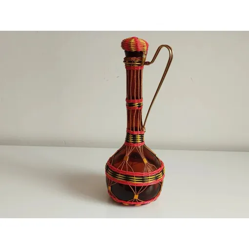 Pichet/Carafe Verre Scoubidou Et Fils Dorés occasion reconditionné disponible sur Rakuten