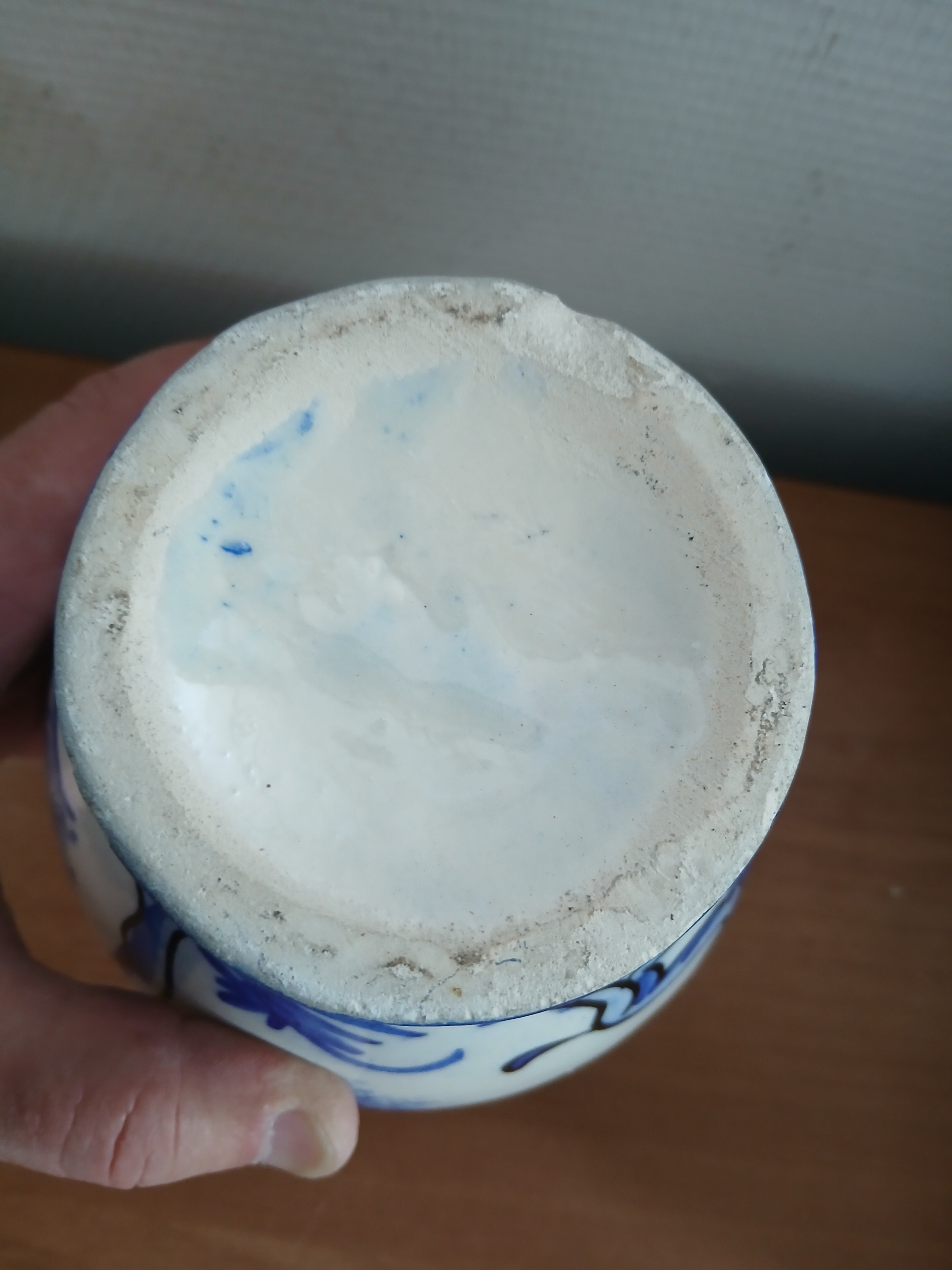 Voir photo 10 de Pichet, cruche, chevrette en céramique à décor de camaïeu de bleu. Pichet, cruche, chevrette en céramique à décor de camaïeu de bleu. Bon état reconditionné photo 10
