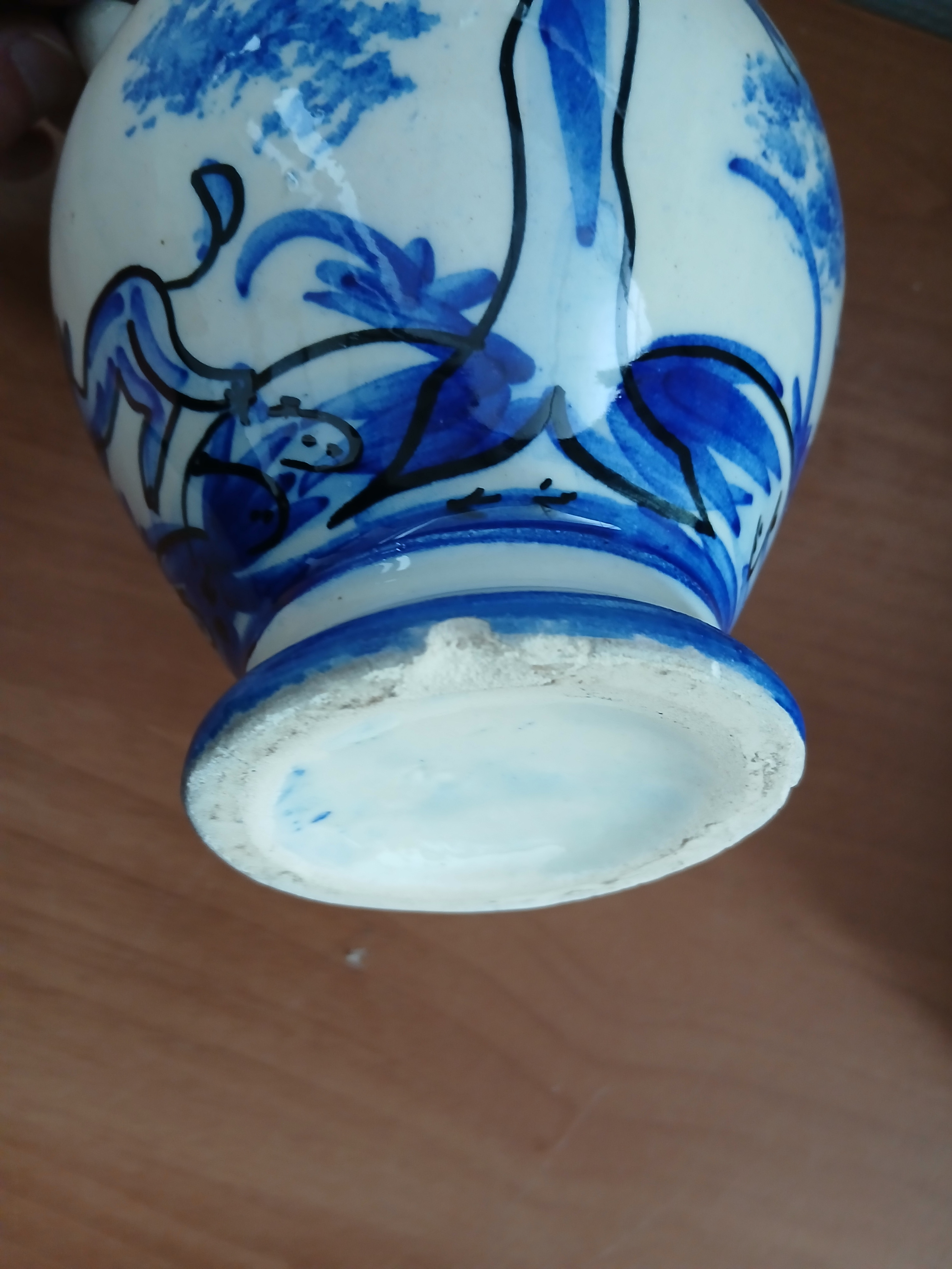 Voir photo 6 de Pichet, cruche, chevrette en céramique à décor de camaïeu de bleu. Pichet, cruche, chevrette en céramique à décor de camaïeu de bleu. Bon état reconditionné photo 6