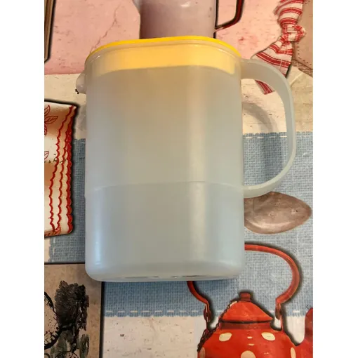 Pichet Frigo Tupperware 1 L Bon état reconditionné disponible sur Rakuten