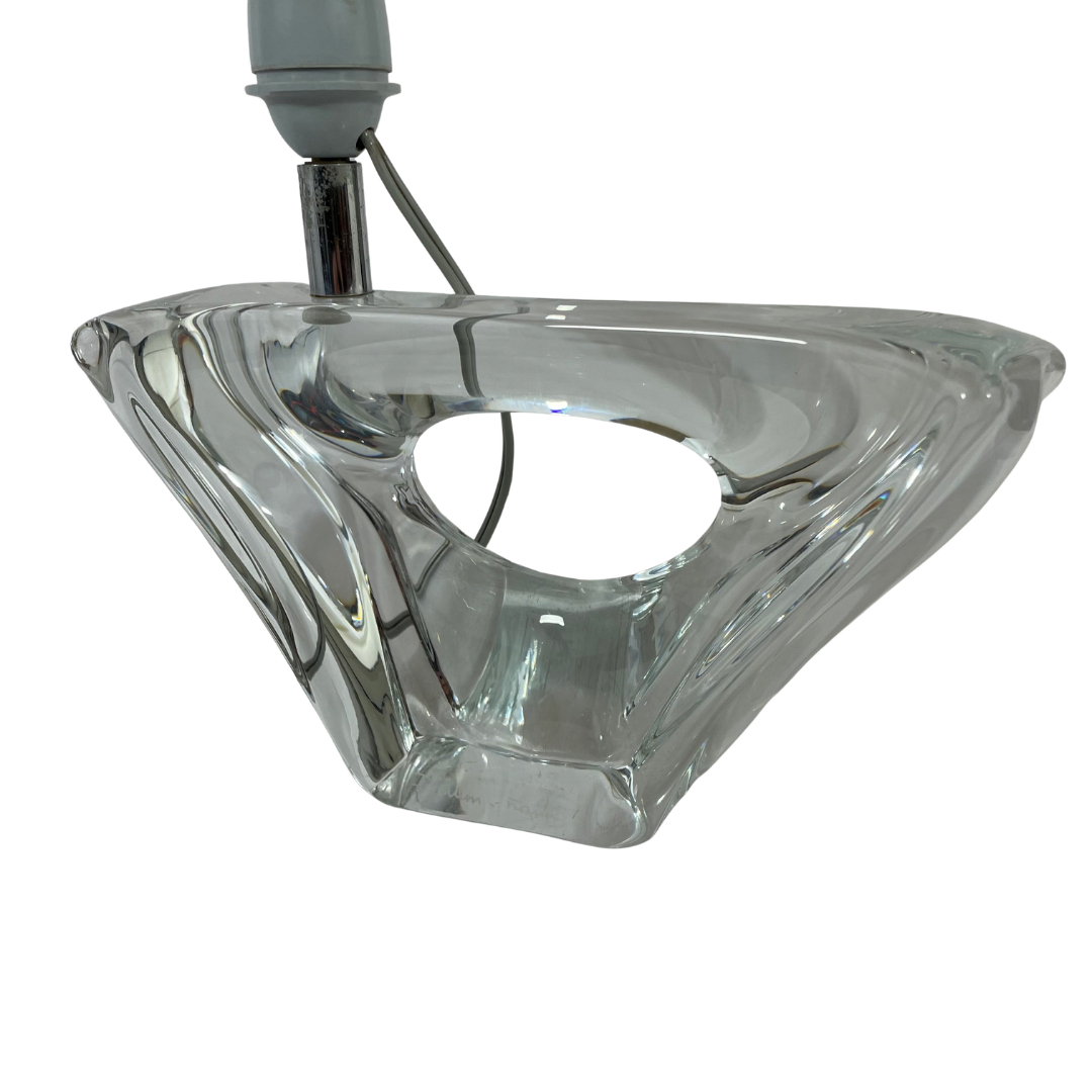 Voir photo 4 de Pied de lampe de table en Cristal massif - Voilier - Signé Daum France - Années 60/70 Pied de lampe de table en Cristal massif - Voilier - Signé Daum France - Années 60/70 Très bon état reconditionné photo 4