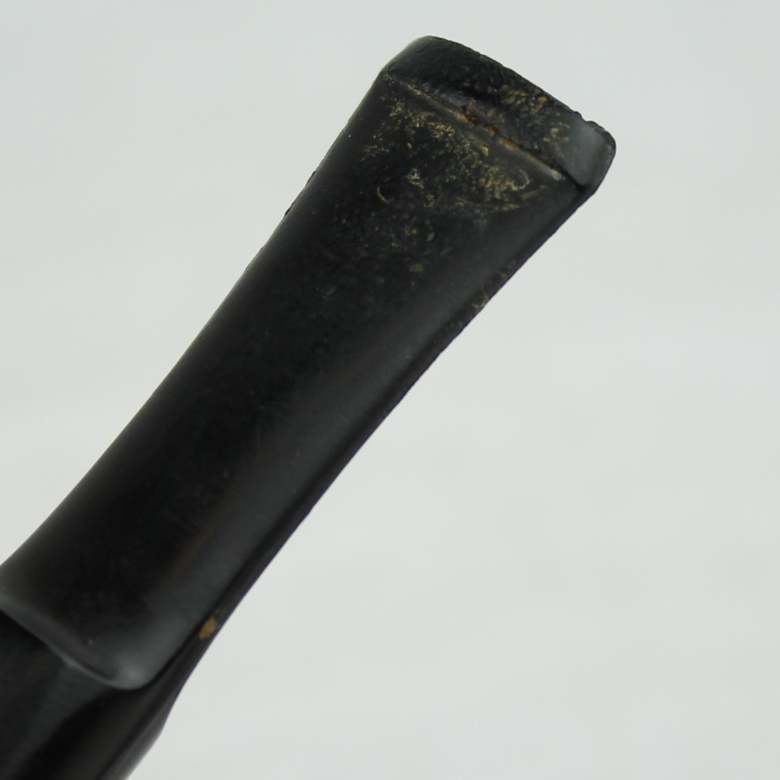 Voir photo 4 de Pipe "EPC Majestic" - Bois de Bruyère Pipe "EPC Majestic" - Bois de Bruyère Bon état reconditionné photo 4