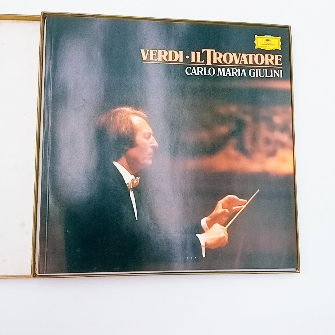 Voir photo 3 de Placido Domingo, Rosalind Plowright, Brigitte Fassbaender, Giorgio Zancanaro, Evgeny Nesterenko – Il Trovatore - Deutsche Grammophon Placido Domingo, Rosalind Plowright, Brigitte Fassbaender, Giorgio Zancanaro, Evgeny Nesterenko – Il Trovatore - Deutsche Grammophon Très bon état reconditionné photo 3