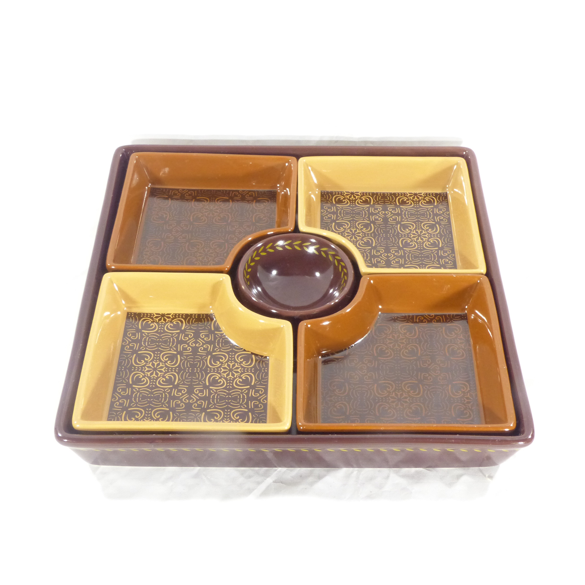 Plat à compartiments / apéritifs en grès véritable - Maisons du monde Bon état - 10,00 € Plat à compartiments / apéritifs en grès véritable - Maisons du monde Bon état reconditionné disponible sur Label Emmaüs