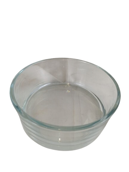 Plat en verre Bon état - 10,00 € Plat en verre Bon état reconditionné disponible sur Label Emmaüs