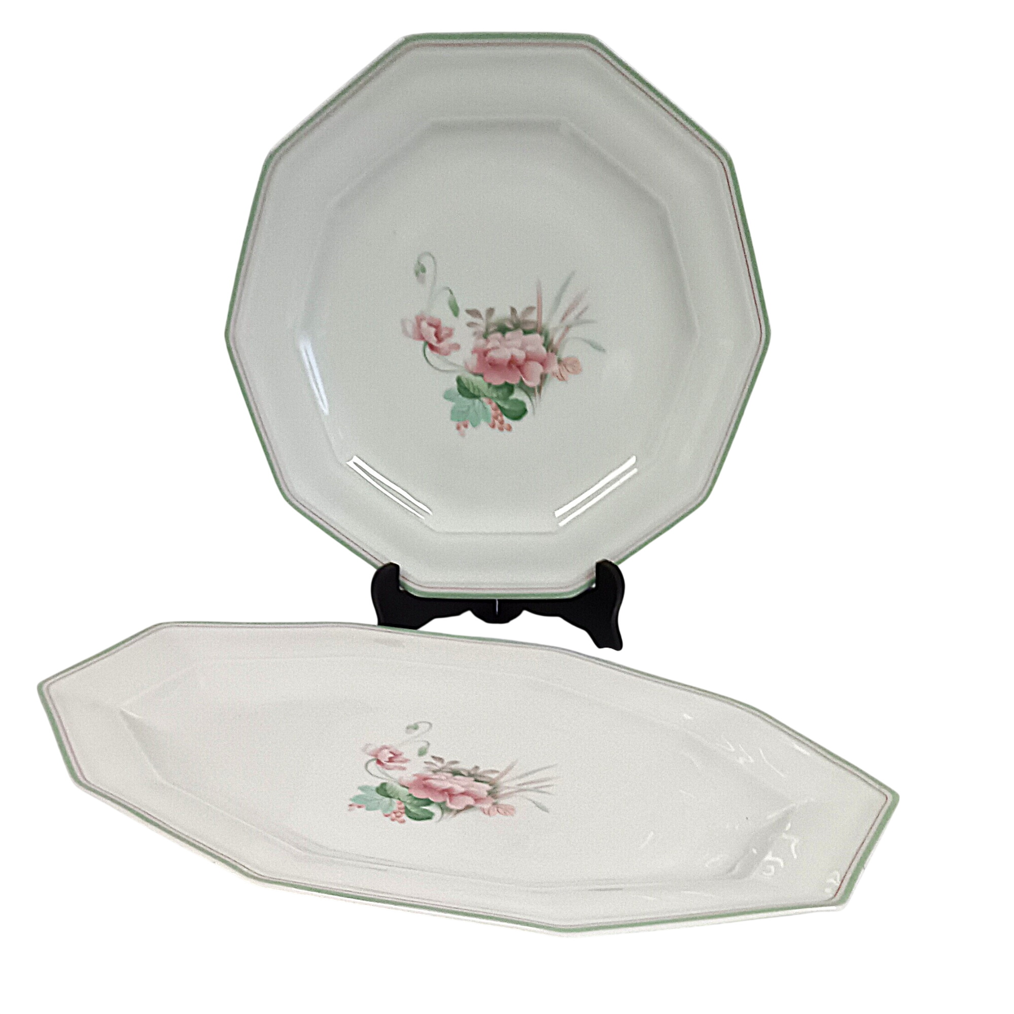 Acheter Plat rond et plat ovale en porcelaine Limoges Union Limousine – décor grand feu - 14,00 € Plat rond et plat ovale en porcelaine Limoges Union Limousine – décor grand feu reconditionné disponible sur Label Emmaüs