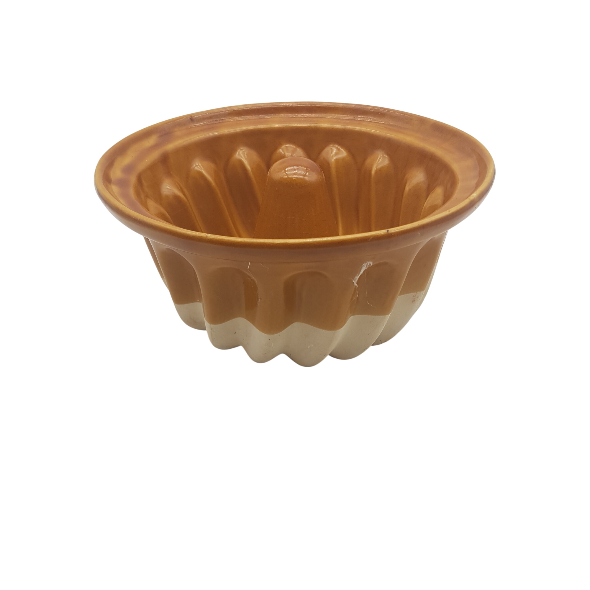 Plat traditionnel alsacien Kougelhopf en terre cuite. Bon état - 30,00 € Plat traditionnel alsacien Kougelhopf en terre cuite. Bon état reconditionné disponible sur Label Emmaüs
