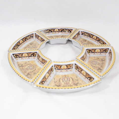 Acheter Plateau avec 6 compartiments décor style Maghreb Très bon état - 10,00 € Plateau avec 6 compartiments décor style Maghreb Très bon état reconditionné disponible sur Label Emmaüs