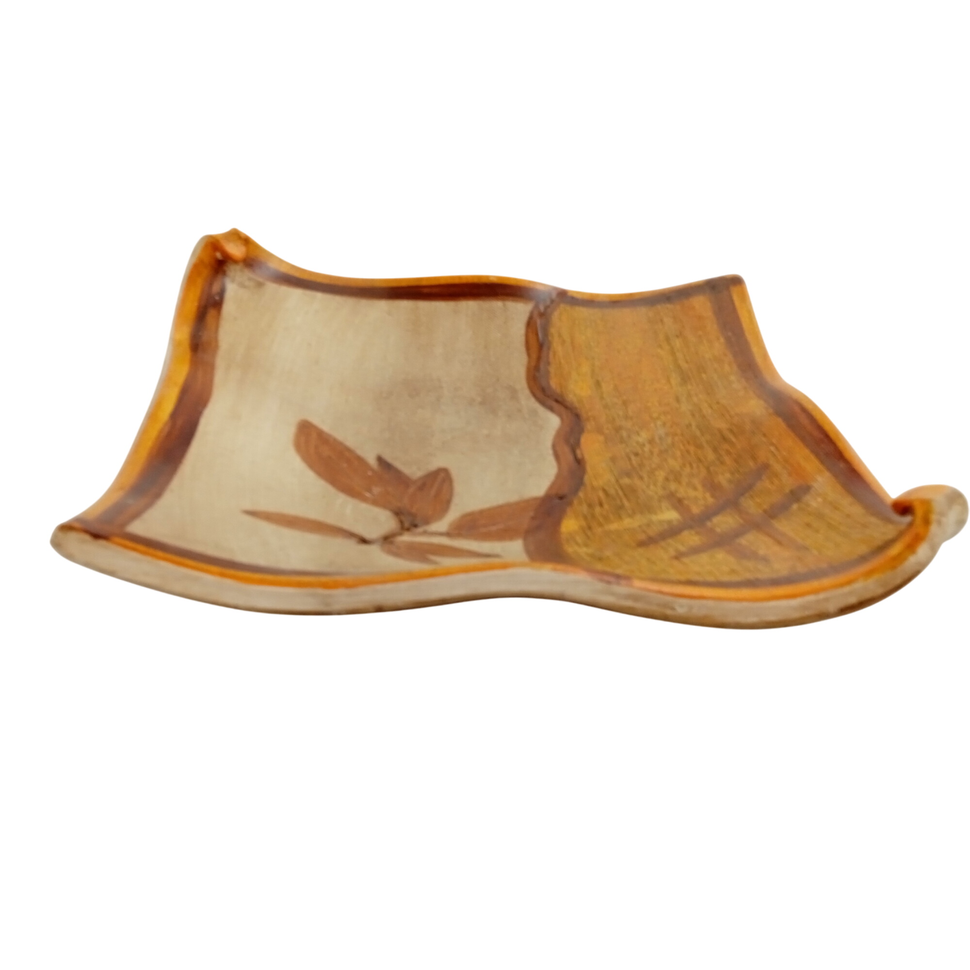 Plateau coupelle carrée artisanal en poterie grès Très bon état - 17,60 € Plateau coupelle carrée artisanal en poterie grès Très bon état reconditionné disponible sur Label Emmaüs