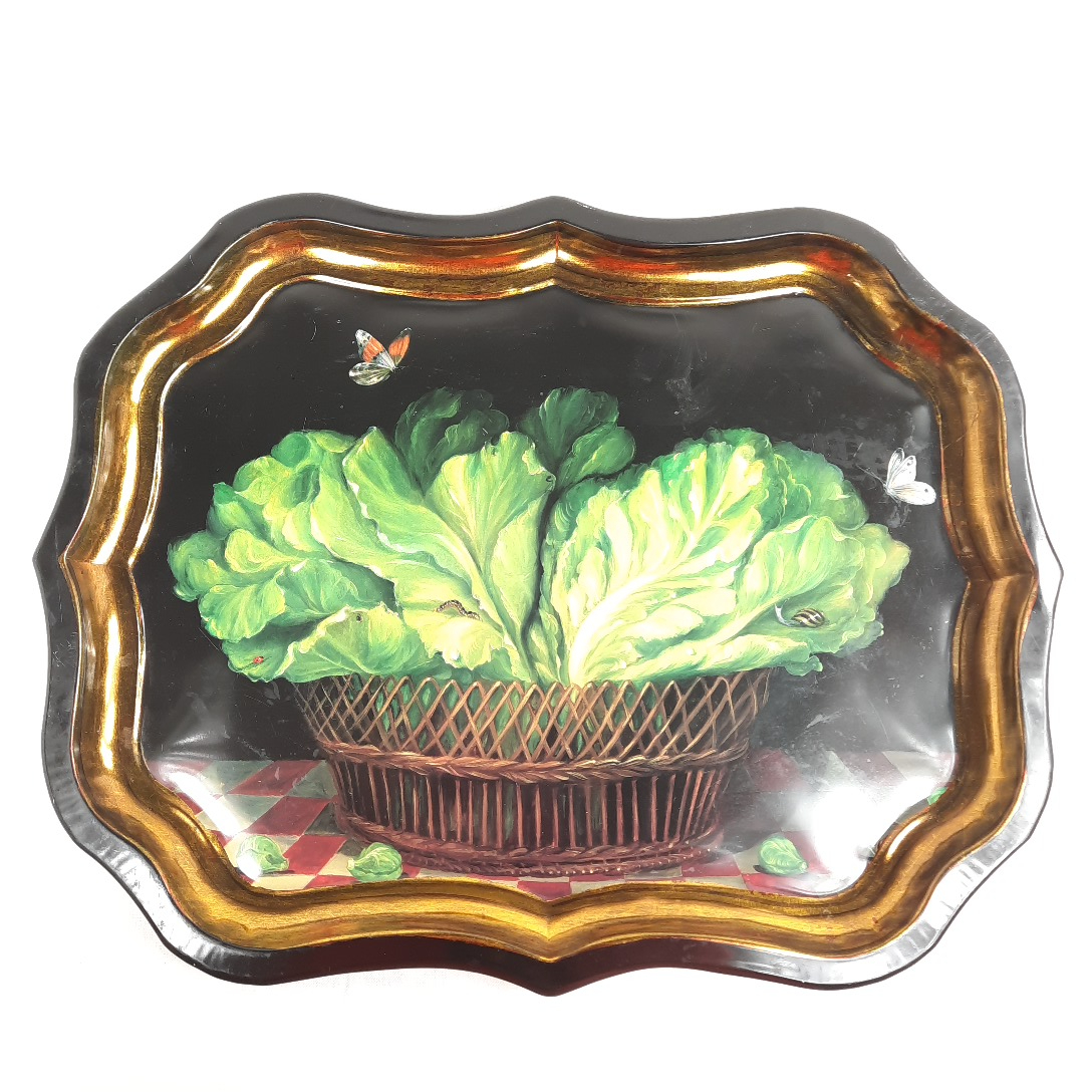 Plateau en métal peint motif chou par Mimi Roberts IAN LOGAN Bon état - 90,00 € Plateau en métal peint motif chou par Mimi Roberts IAN LOGAN Bon état reconditionné disponible sur Label Emmaüs