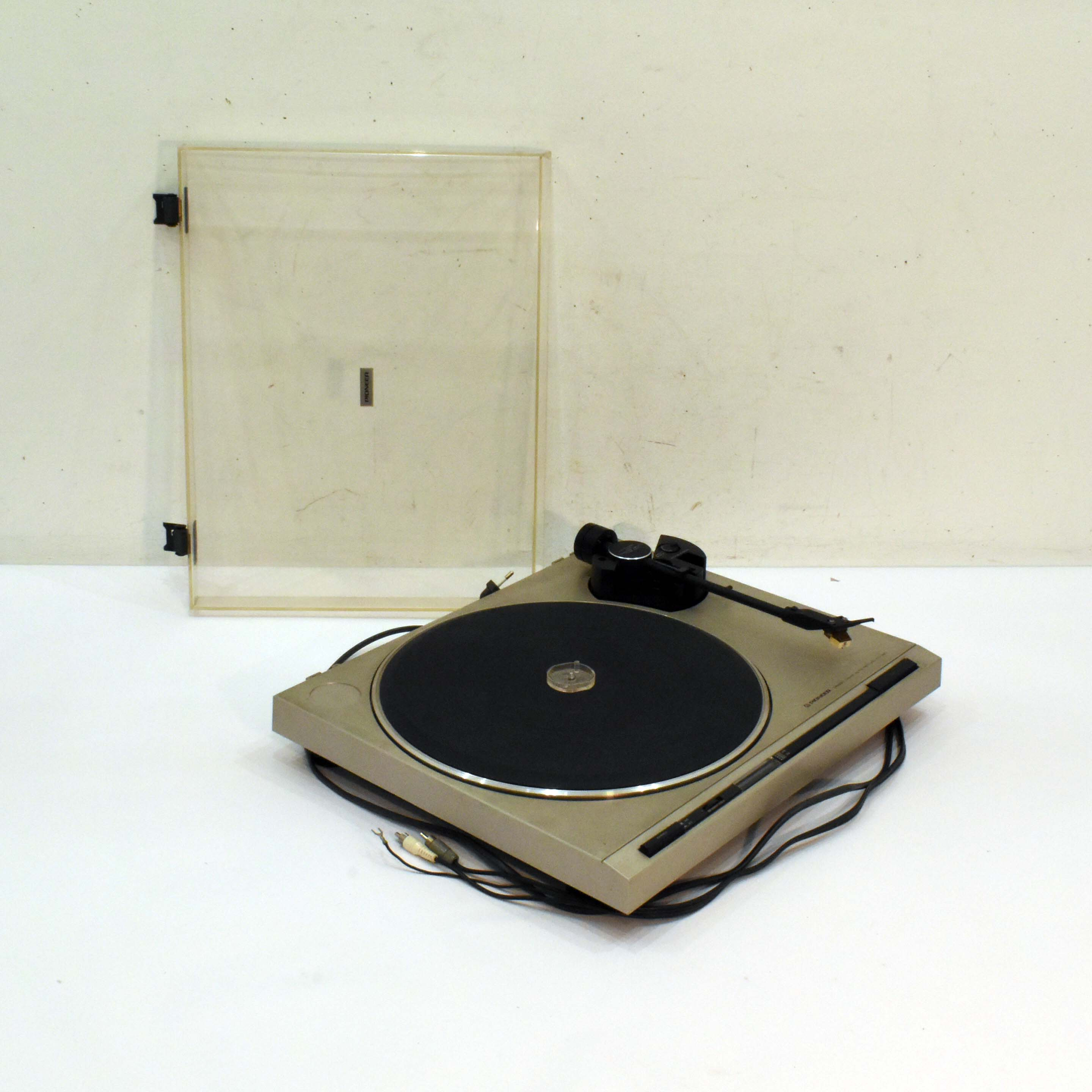 Voir photo 14 de Platine Vinyle Direct Drive Japonaise - Pioneer™ PL 320 Platine Vinyle Direct Drive Japonaise - Pioneer™ PL 320 reconditionné photo 14