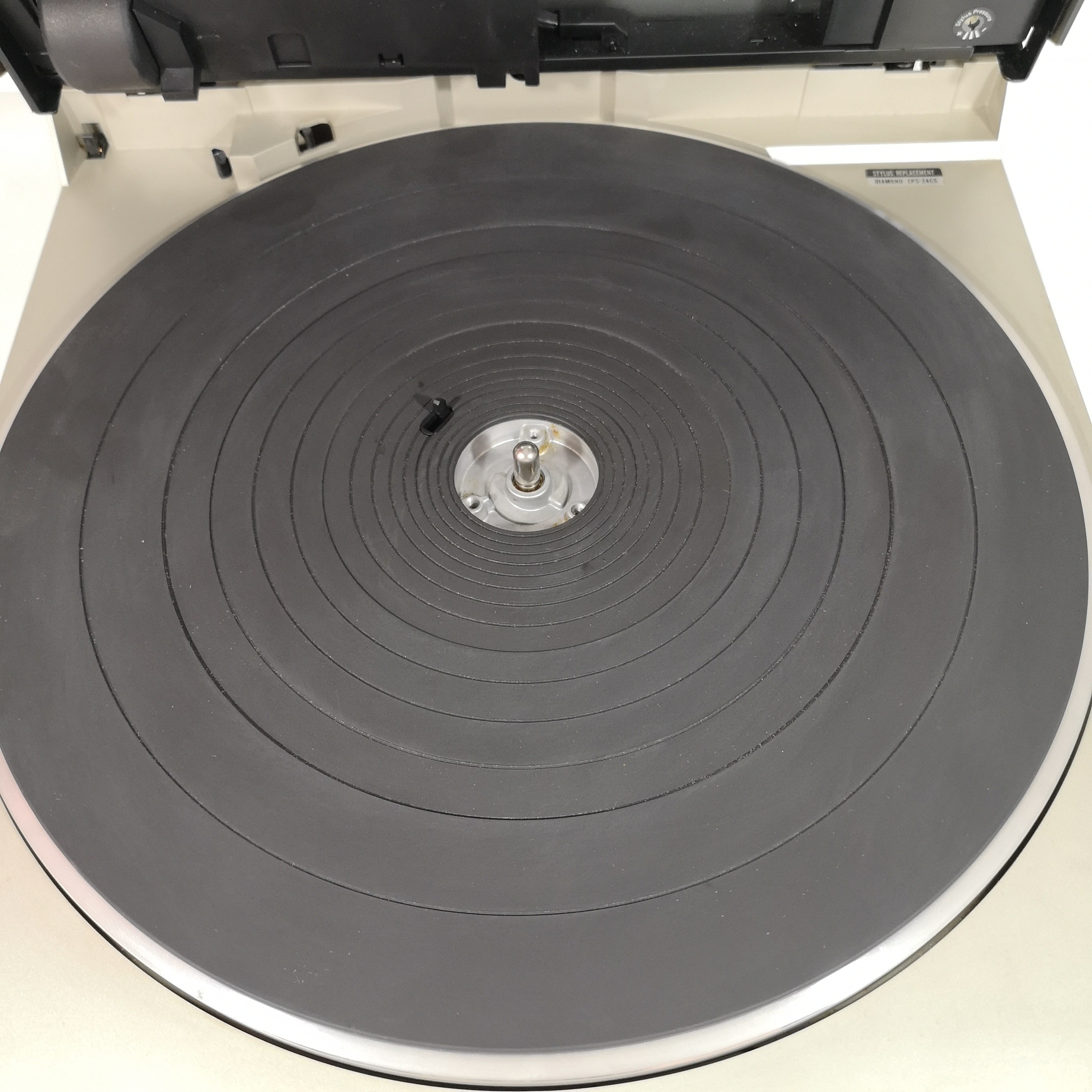 Voir photo 6 de Platine Vinyle TECHNICS SL-5 automatique à bras tangentiel 1982 Platine Vinyle TECHNICS SL-5 automatique à bras tangentiel 1982 Bon état reconditionné photo 6