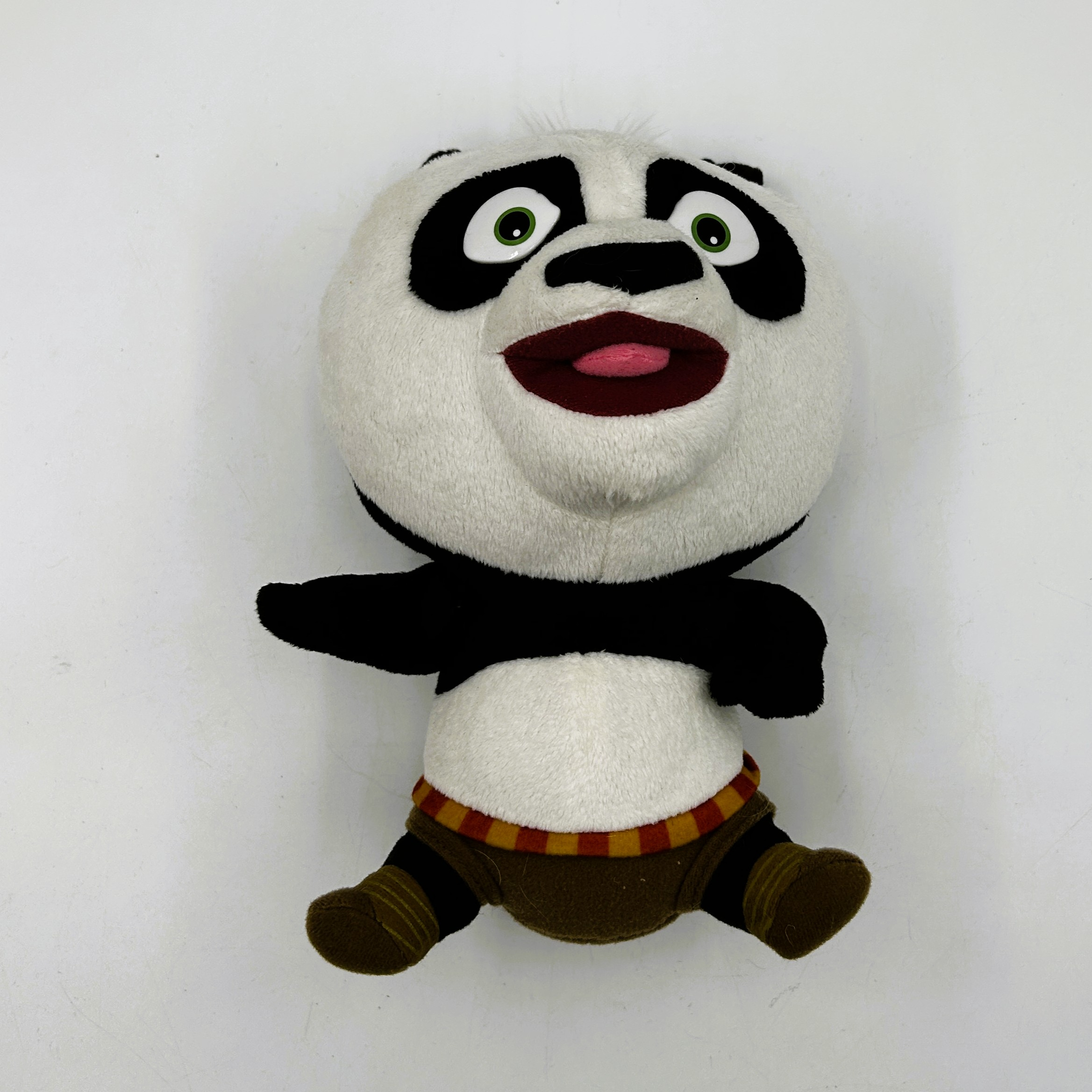 Voir photo 6 de Po et Tigresse – Duo Kung Fu en peluche, prêts pour l’aventure Po et Tigresse – Duo Kung Fu en peluche, prêts pour l’aventure État correct reconditionné photo 6