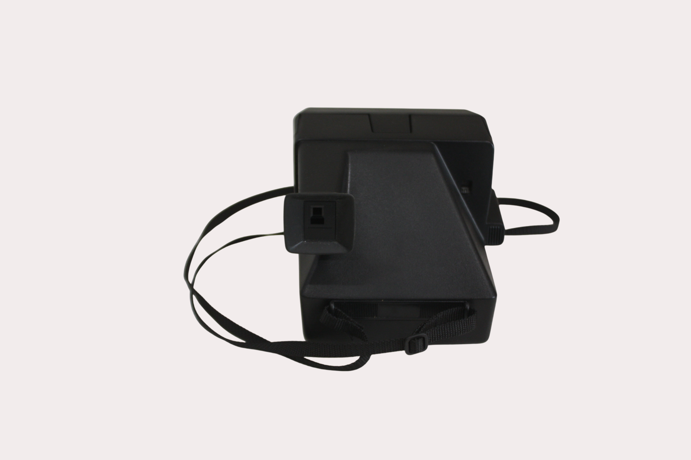 Voir photo 3 de POLAROID Modèle 650 sans flash POLAROID Modèle 650 sans flash Très bon état reconditionné photo 3