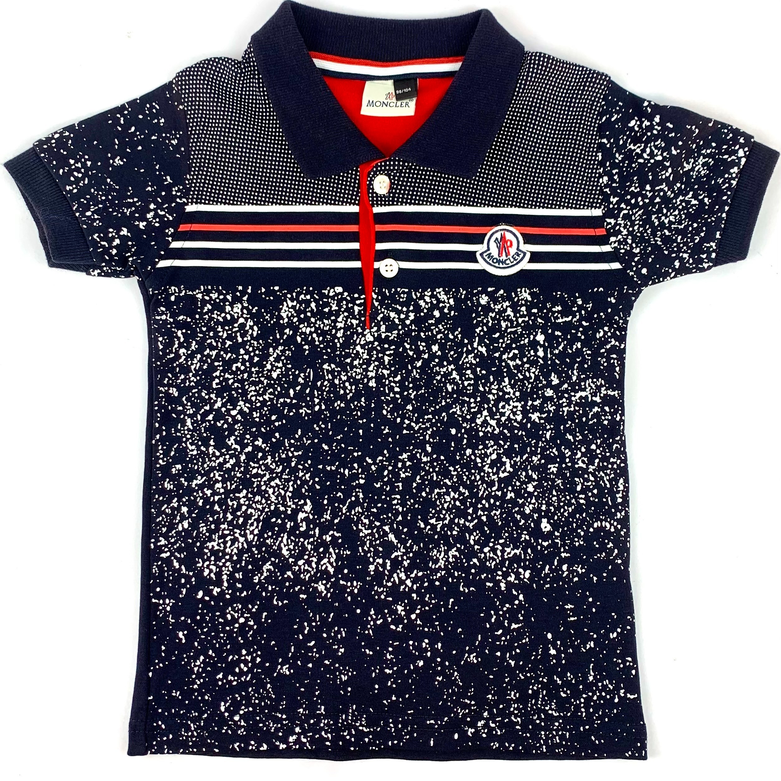 Polo Moncler Enfant Très bon état - 20,00 € Polo Moncler Enfant Très bon état reconditionné disponible sur Label Emmaüs