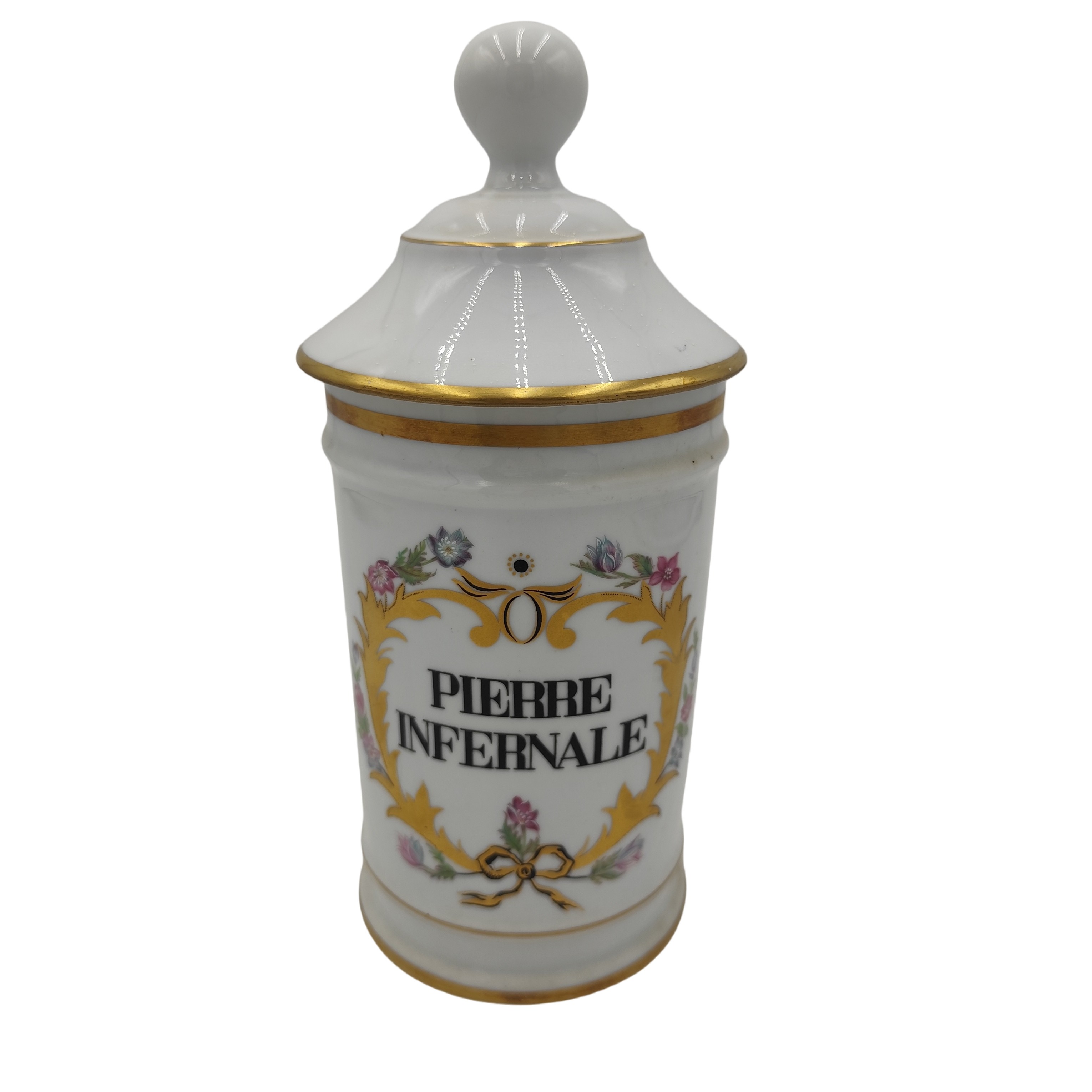 Porcelaine de Limoges - Pot à pharmacie "Pierre infernale" Bon état - 117,00 € Porcelaine de Limoges - Pot à pharmacie "Pierre infernale" Bon état reconditionné disponible sur Label Emmaüs