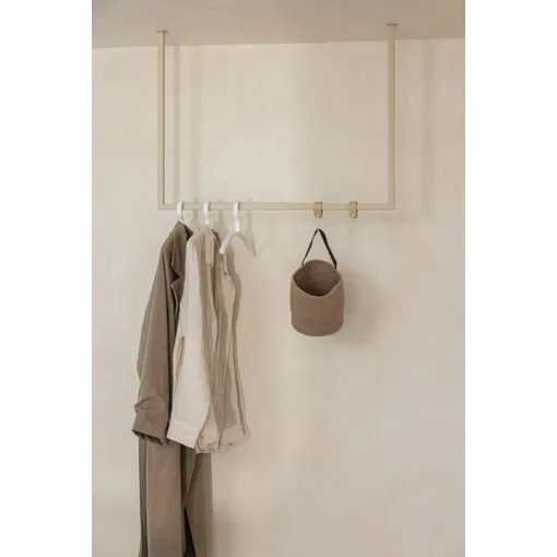 Portant à vêtements Rubi Metallbude avec 3 cintres et crochets blancs occasion reconditionné disponible sur Rakuten
