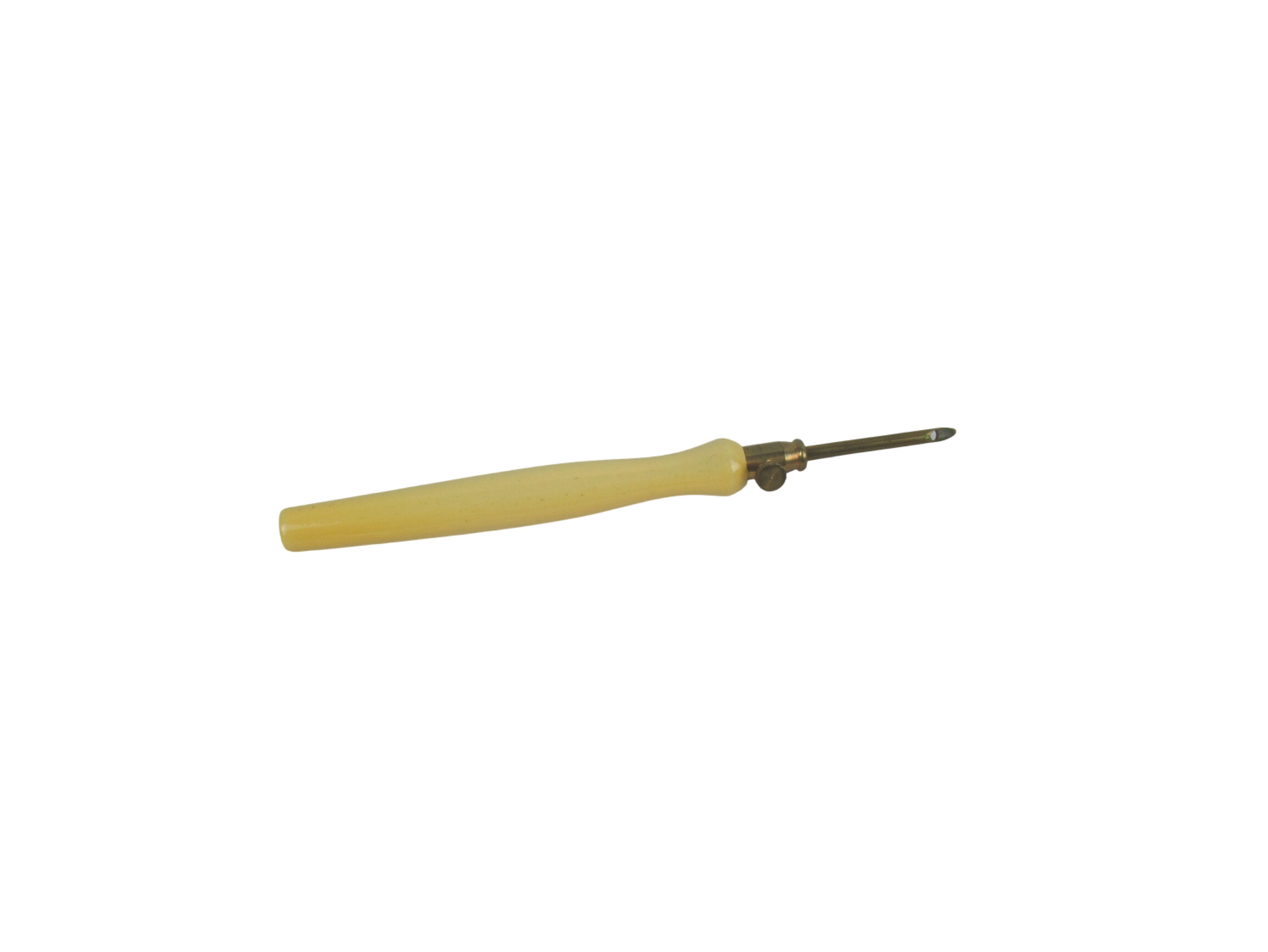 Acheter Porte aiguille / brodeur ancien État correct - 10,00 € Porte aiguille / brodeur ancien État correct reconditionné disponible sur Label Emmaüs