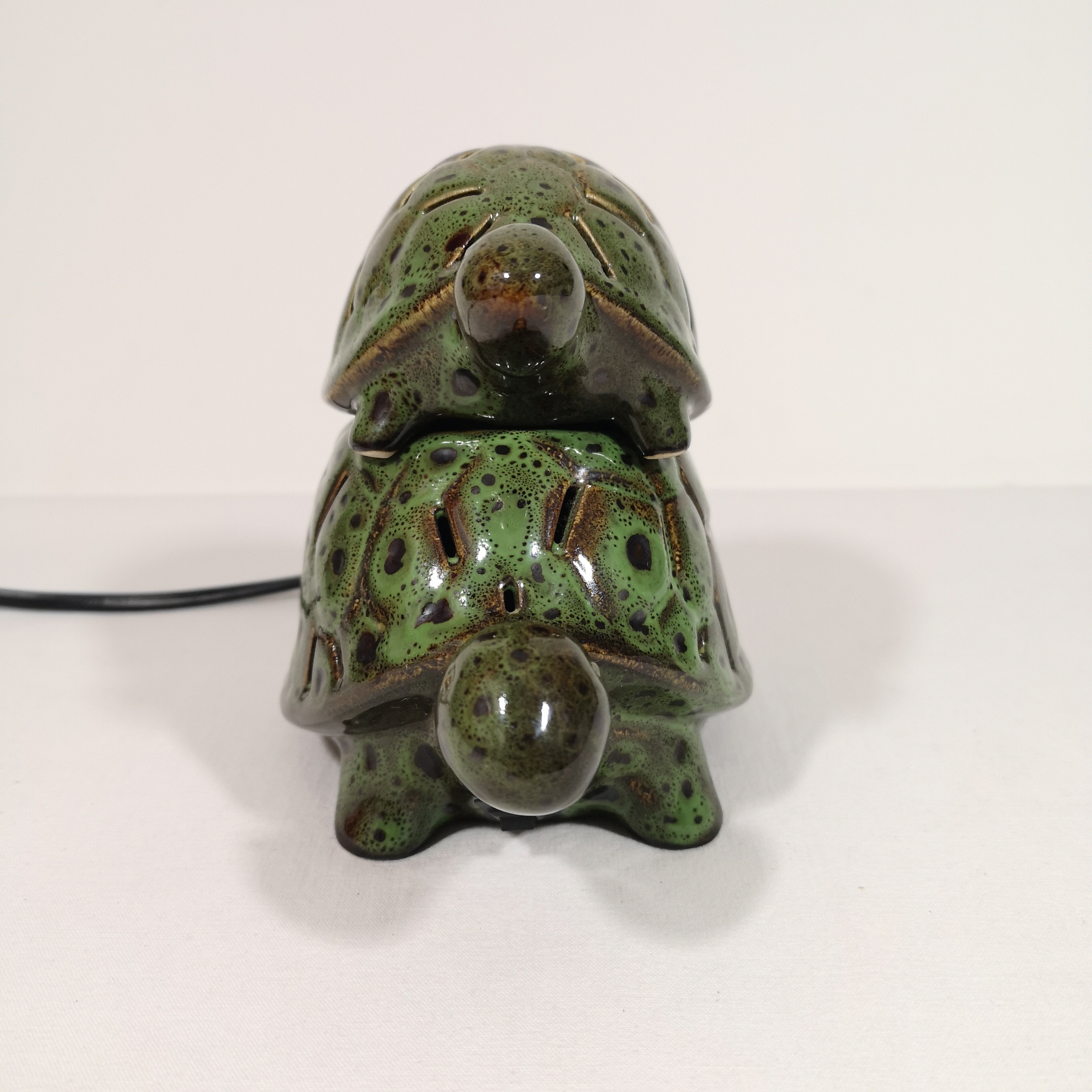Voir photo 2 de Porte bougie parfumée "Tortues" Partylite Porte bougie parfumée "Tortues" Partylite Très bon état reconditionné photo 2