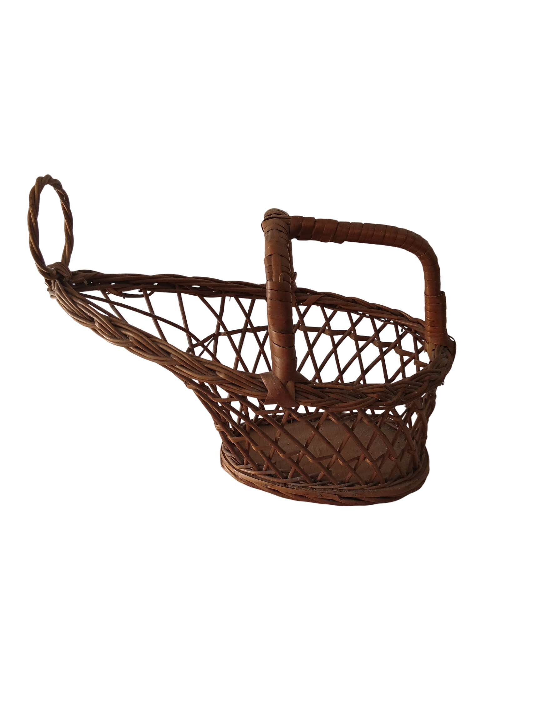 Acheter Porte bouteille vintage en osier. Bon état - 10,00 € Porte bouteille vintage en osier. Bon état reconditionné disponible sur Label Emmaüs