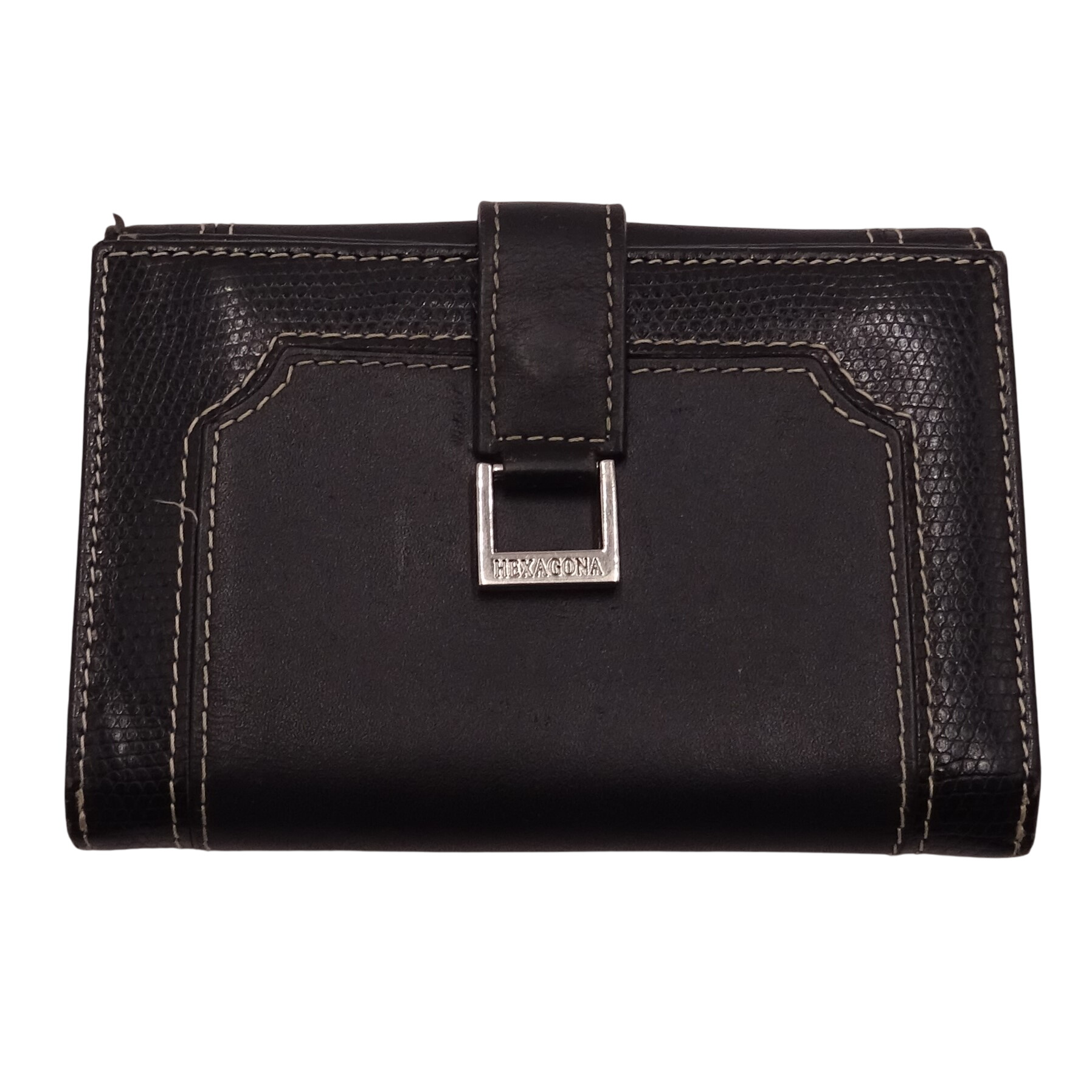 Acheter Porte feuille Hexagona noir État correct - 12,00 € Porte feuille Hexagona noir État correct reconditionné disponible sur Label Emmaüs